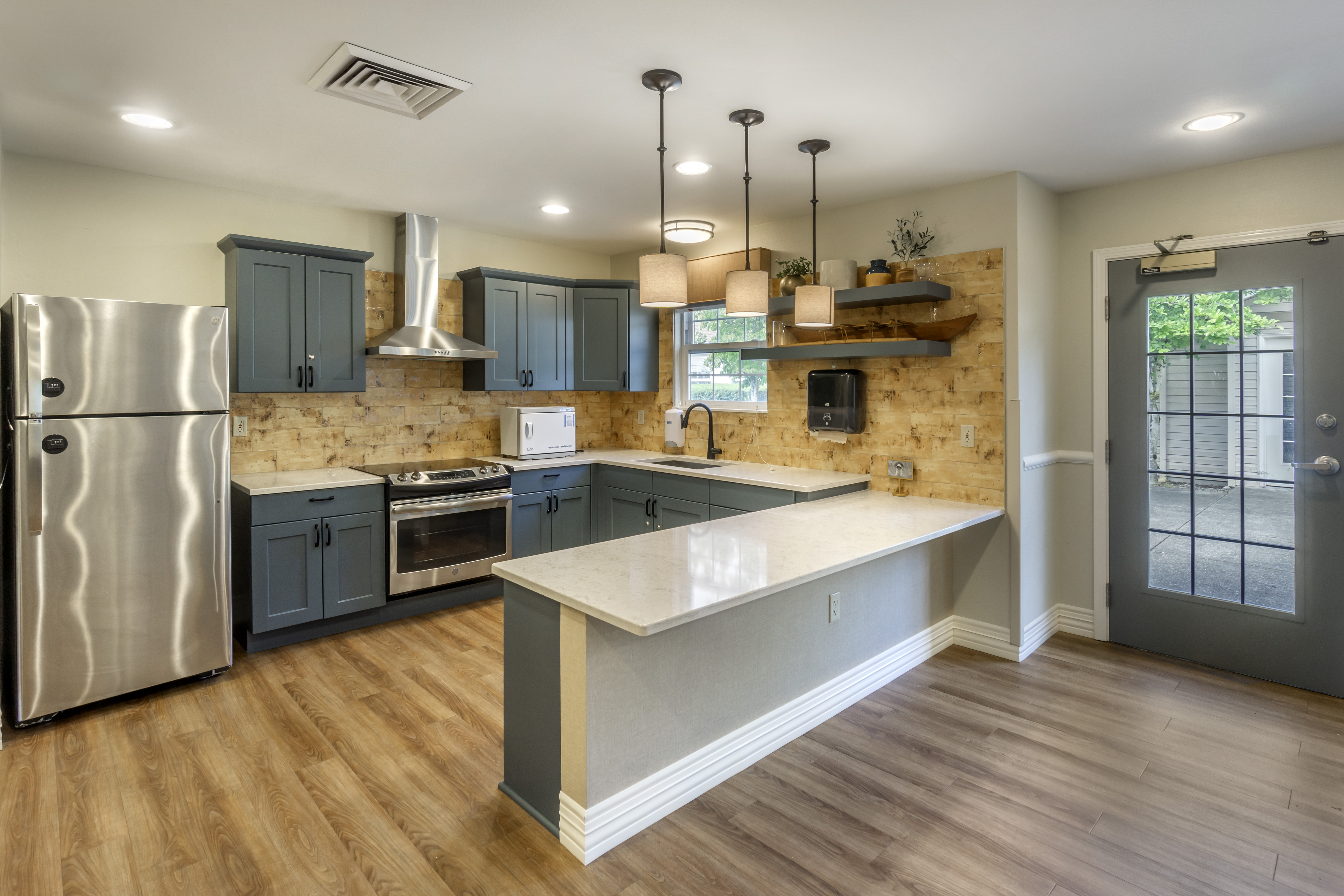 1-alderwood-community-kitchen