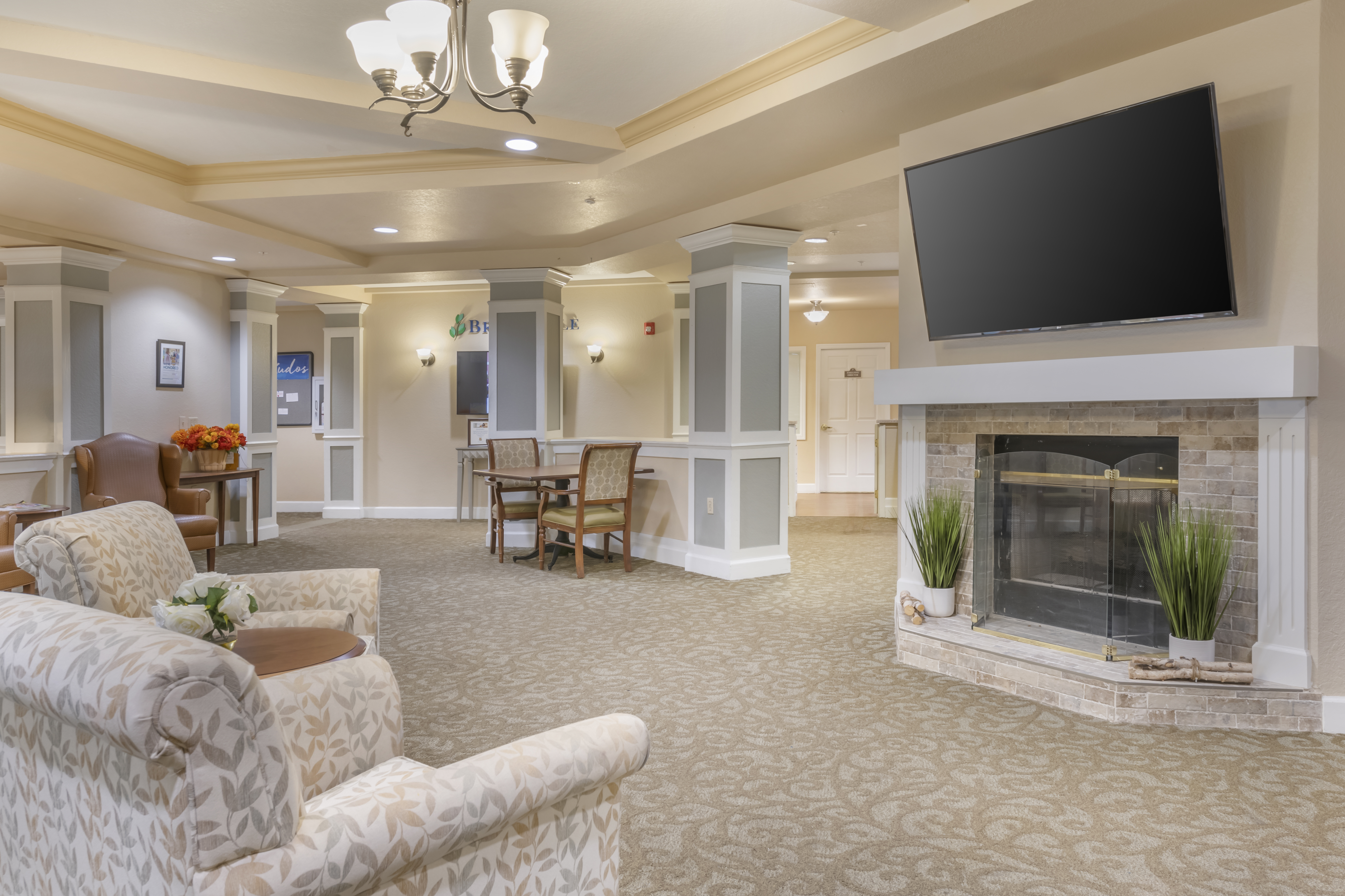1-altamonte-springs-community-living-room