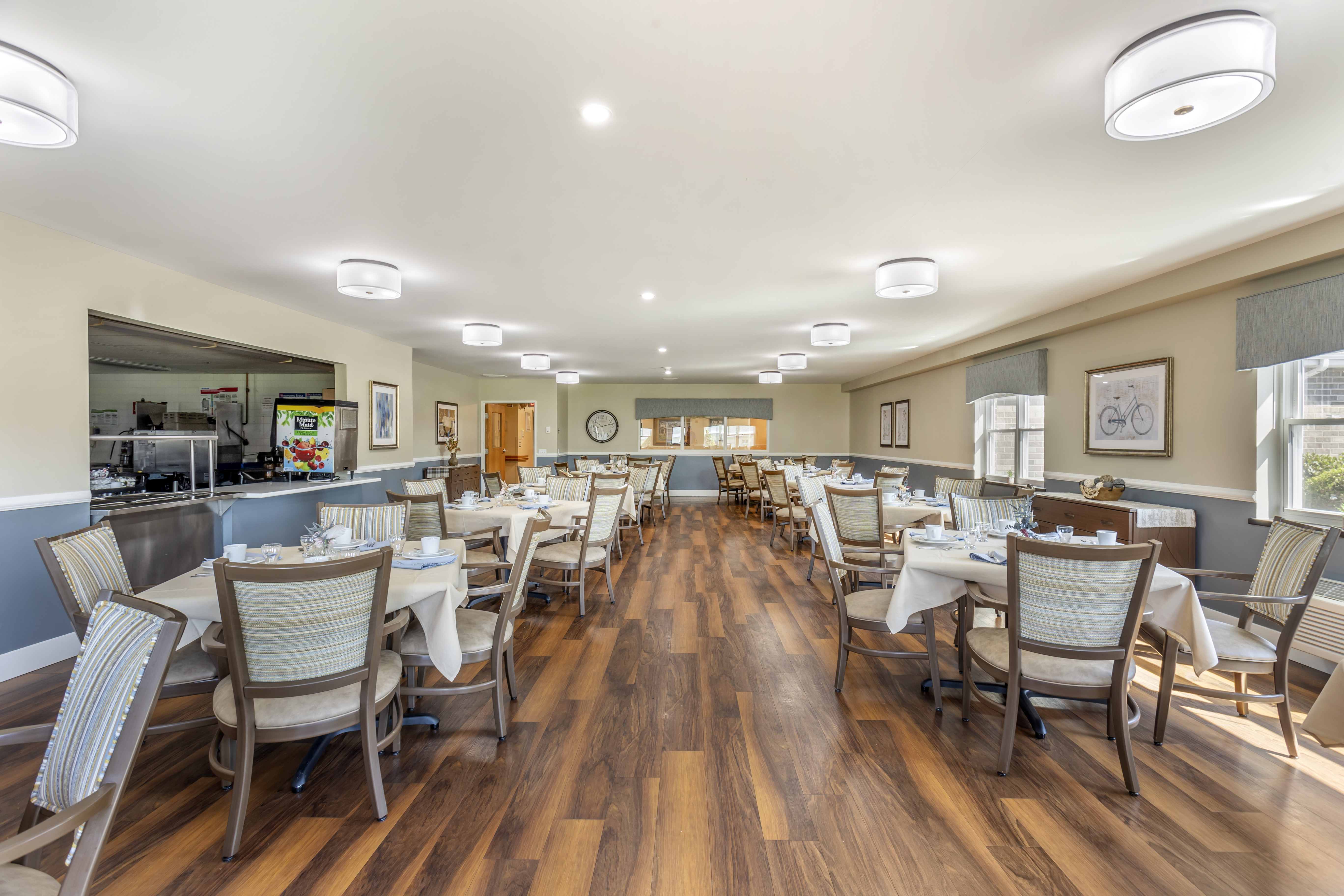 bloomsburg-community-dining-room