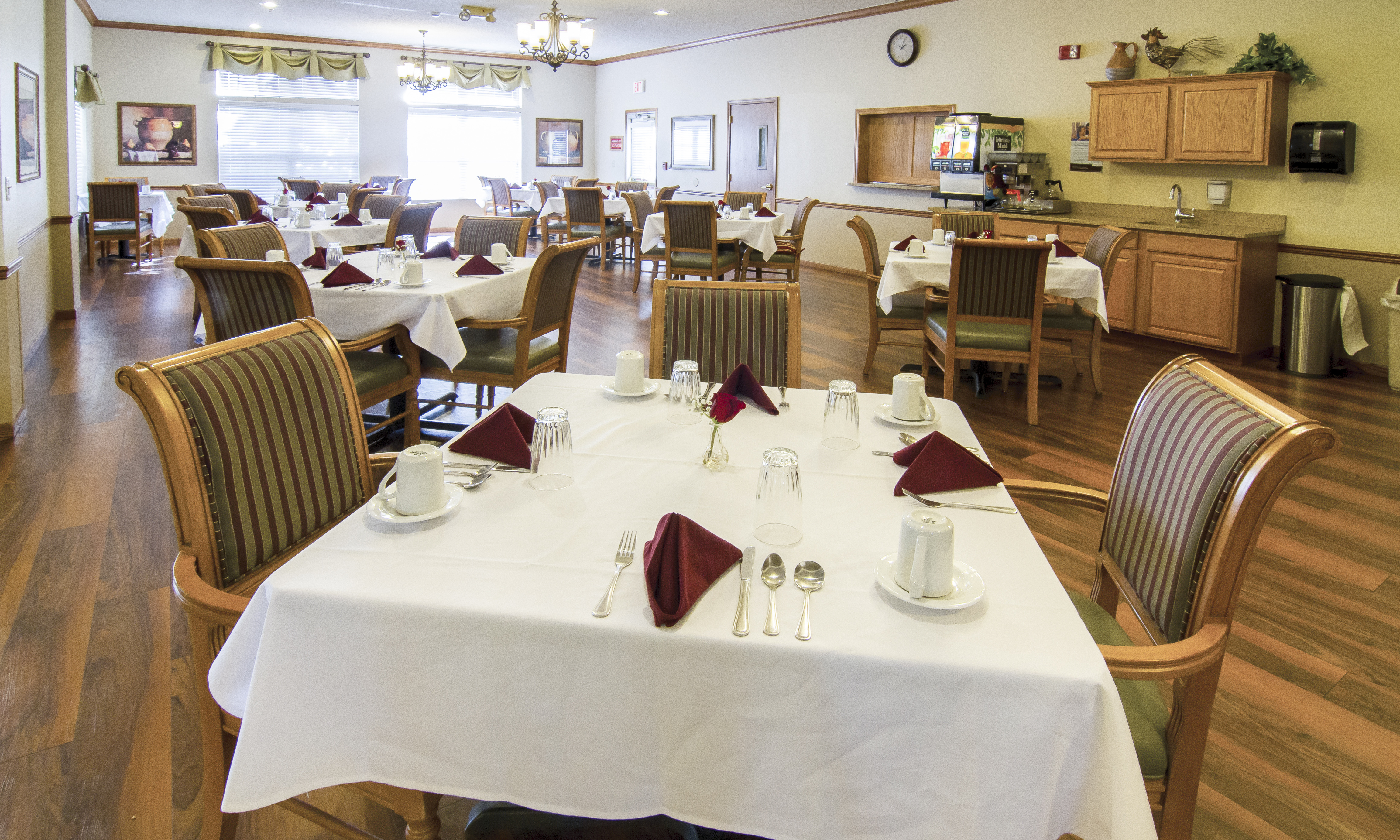 1-brighton-co-dining-room