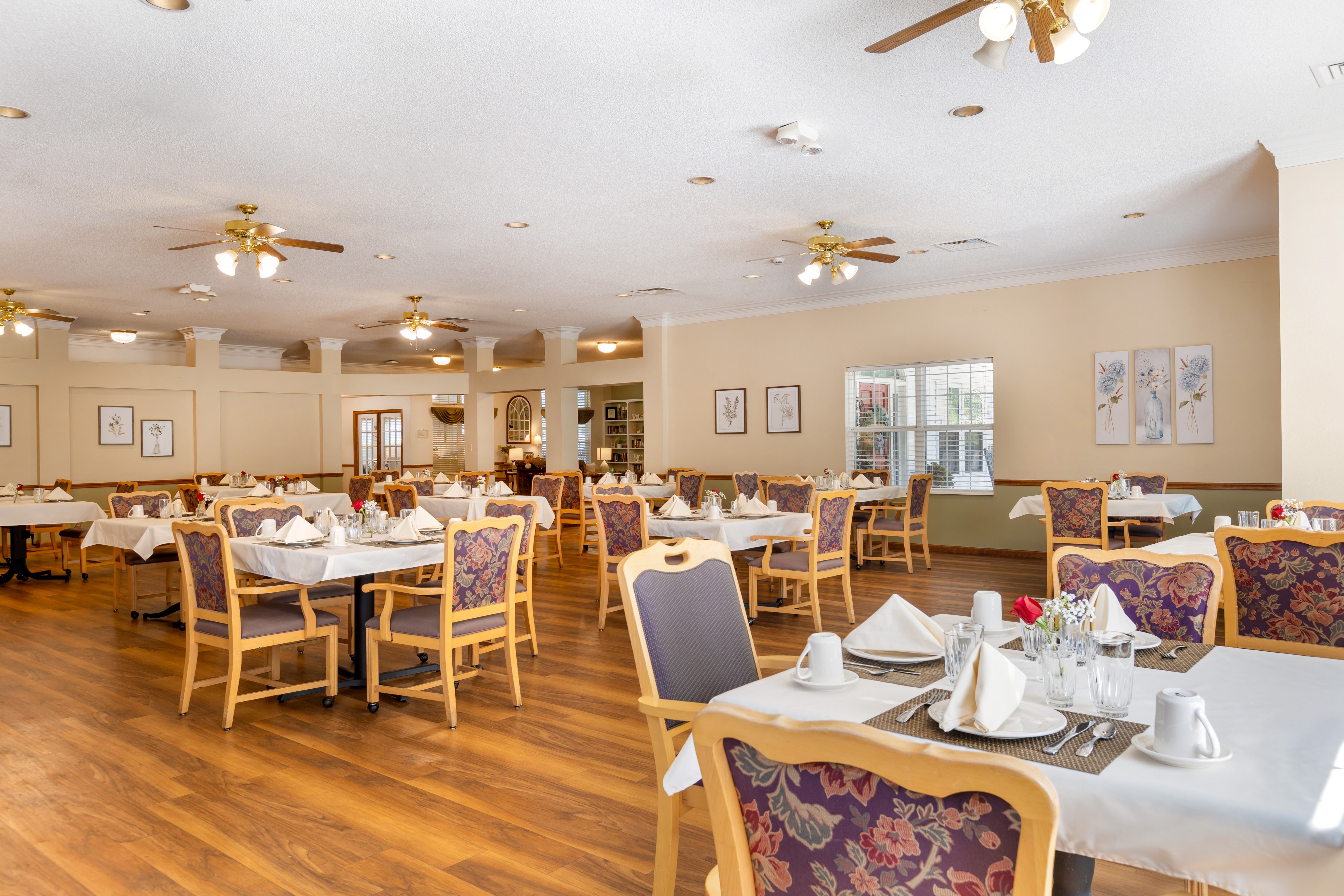 brushy-creek-community-dining-room