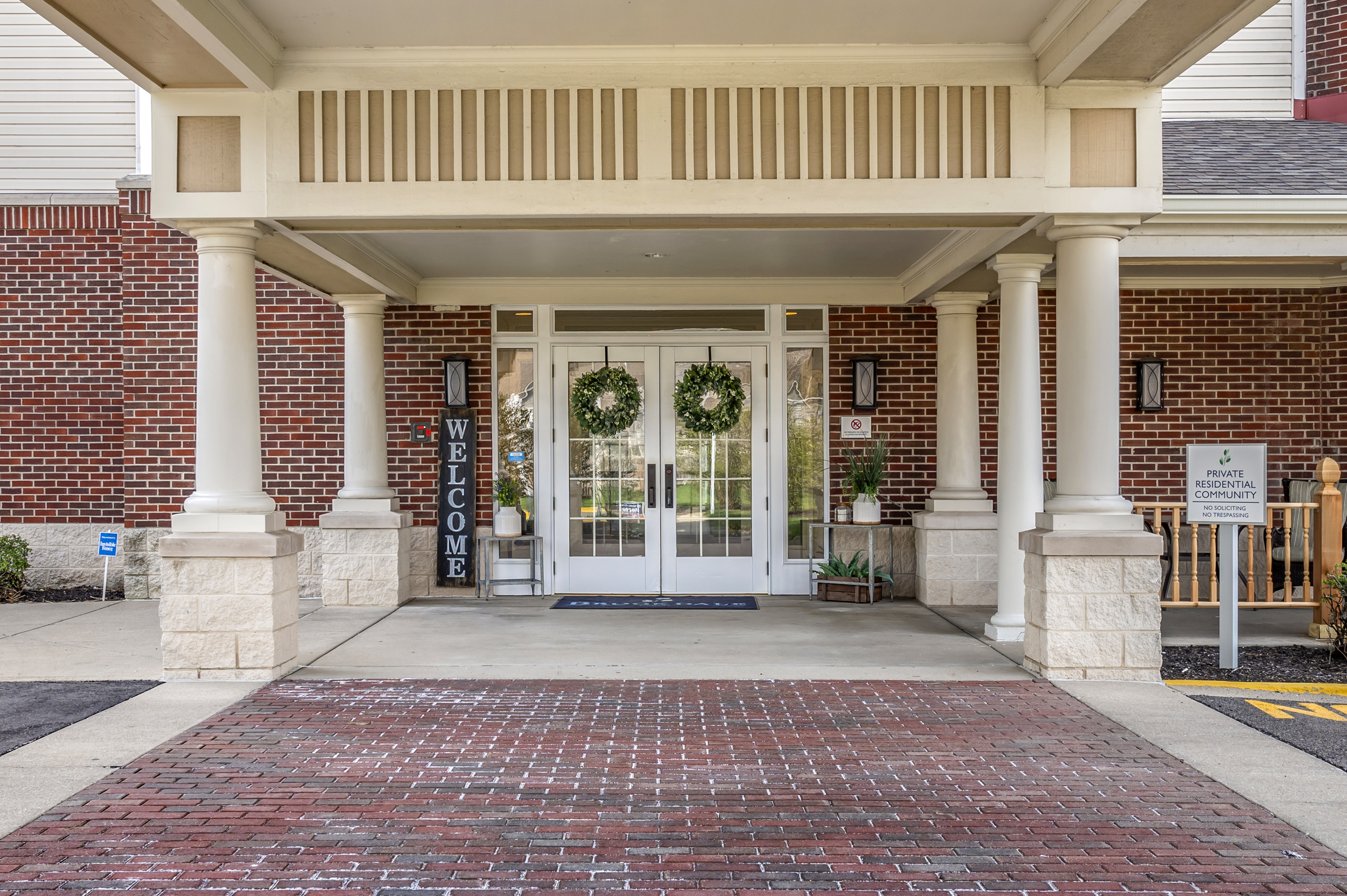 Brookdale Carmel Entrance