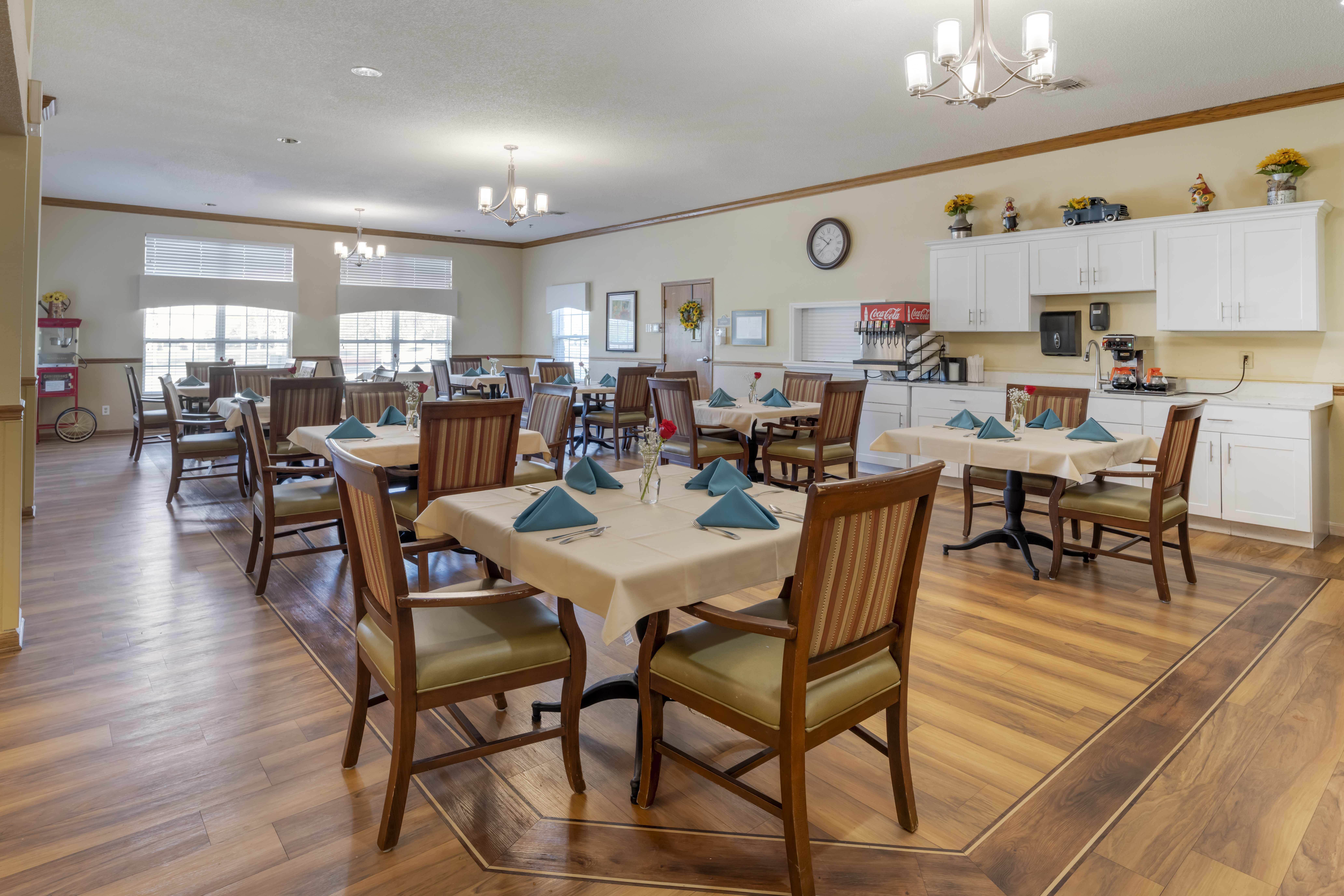 Brookdale Centennial Park Dining Room