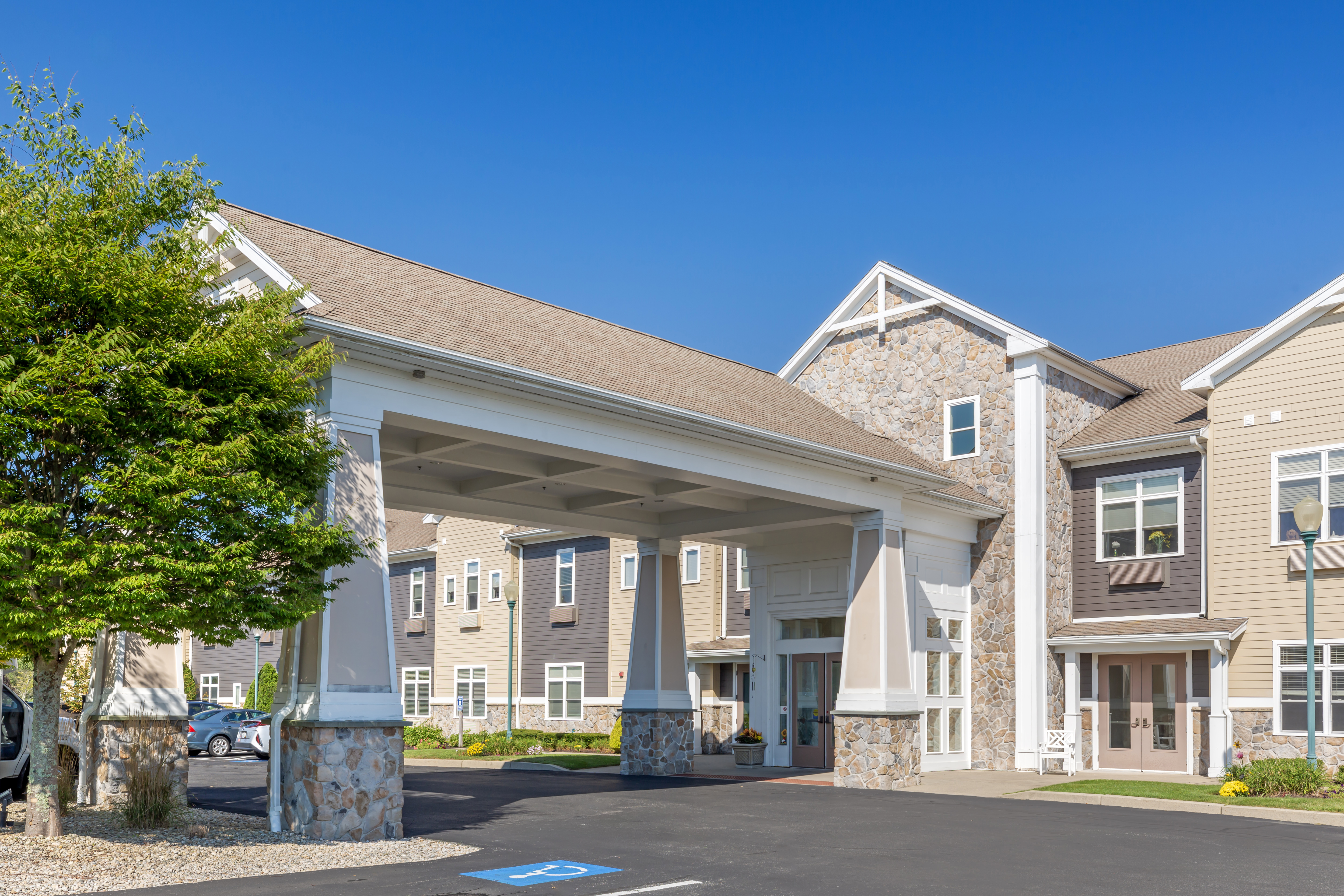 Brookdale Centre Of New England Entrance