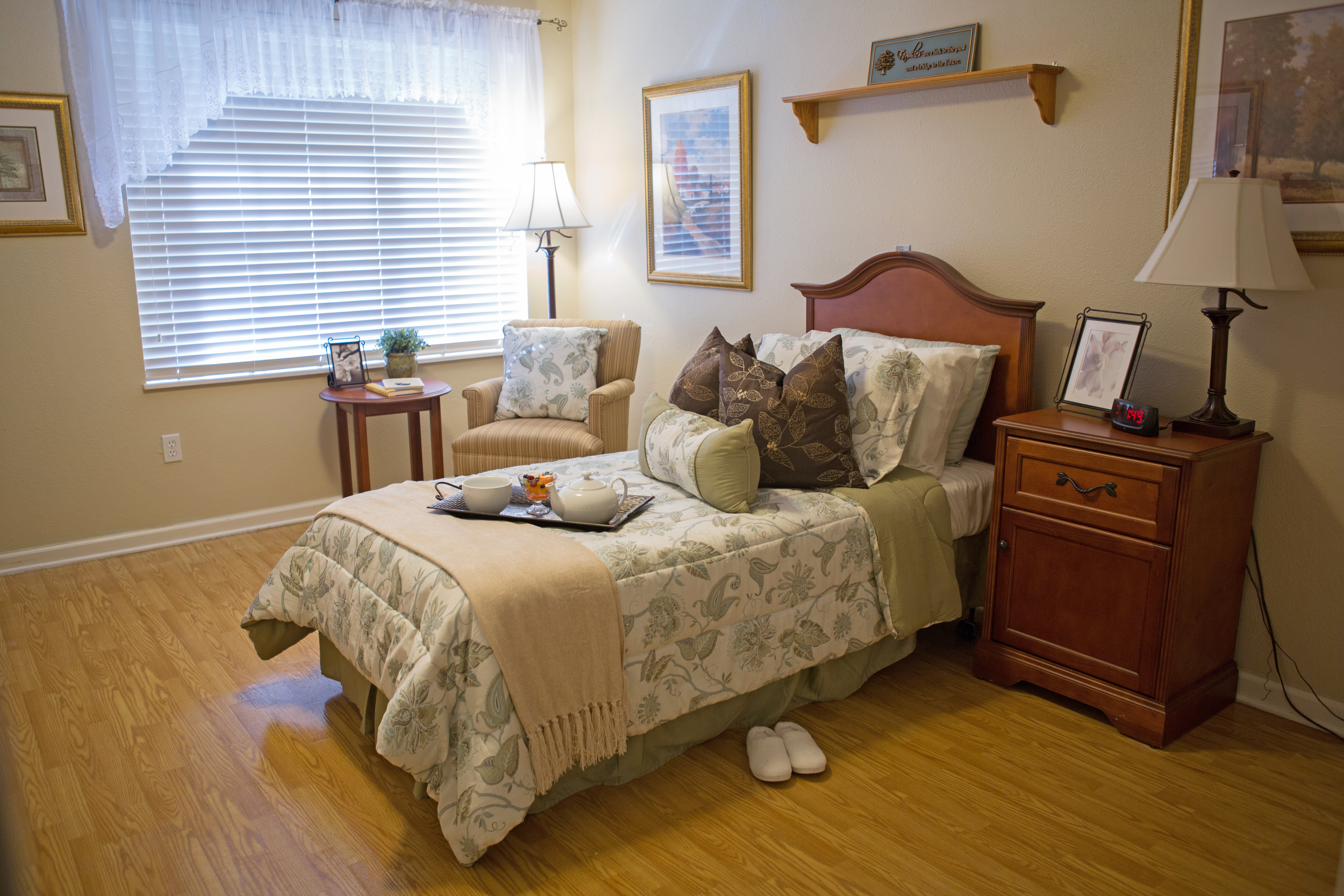 Brookdale Centre Pointe Boulevard Bedroom