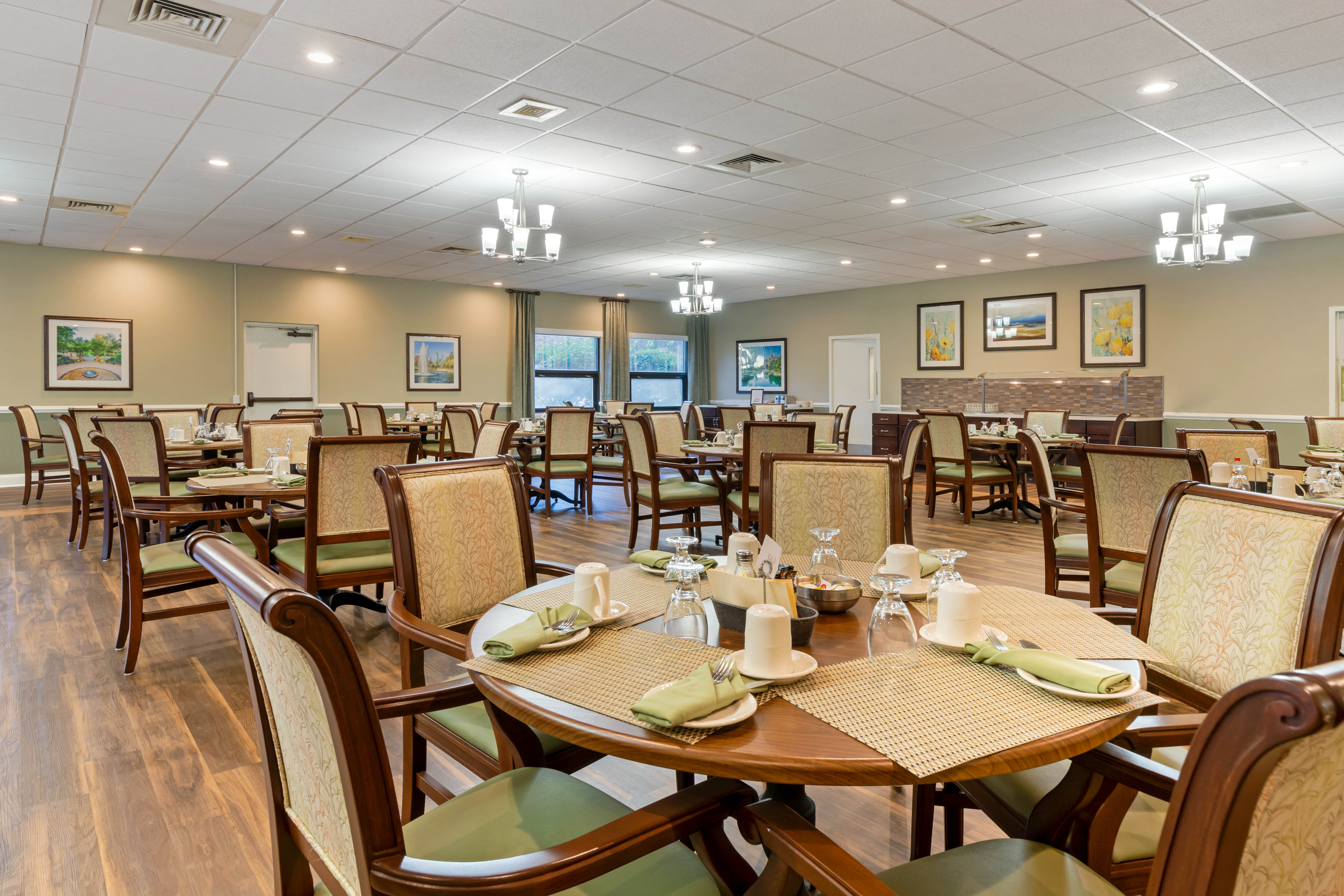Brookdale Charlotte East Dining Room