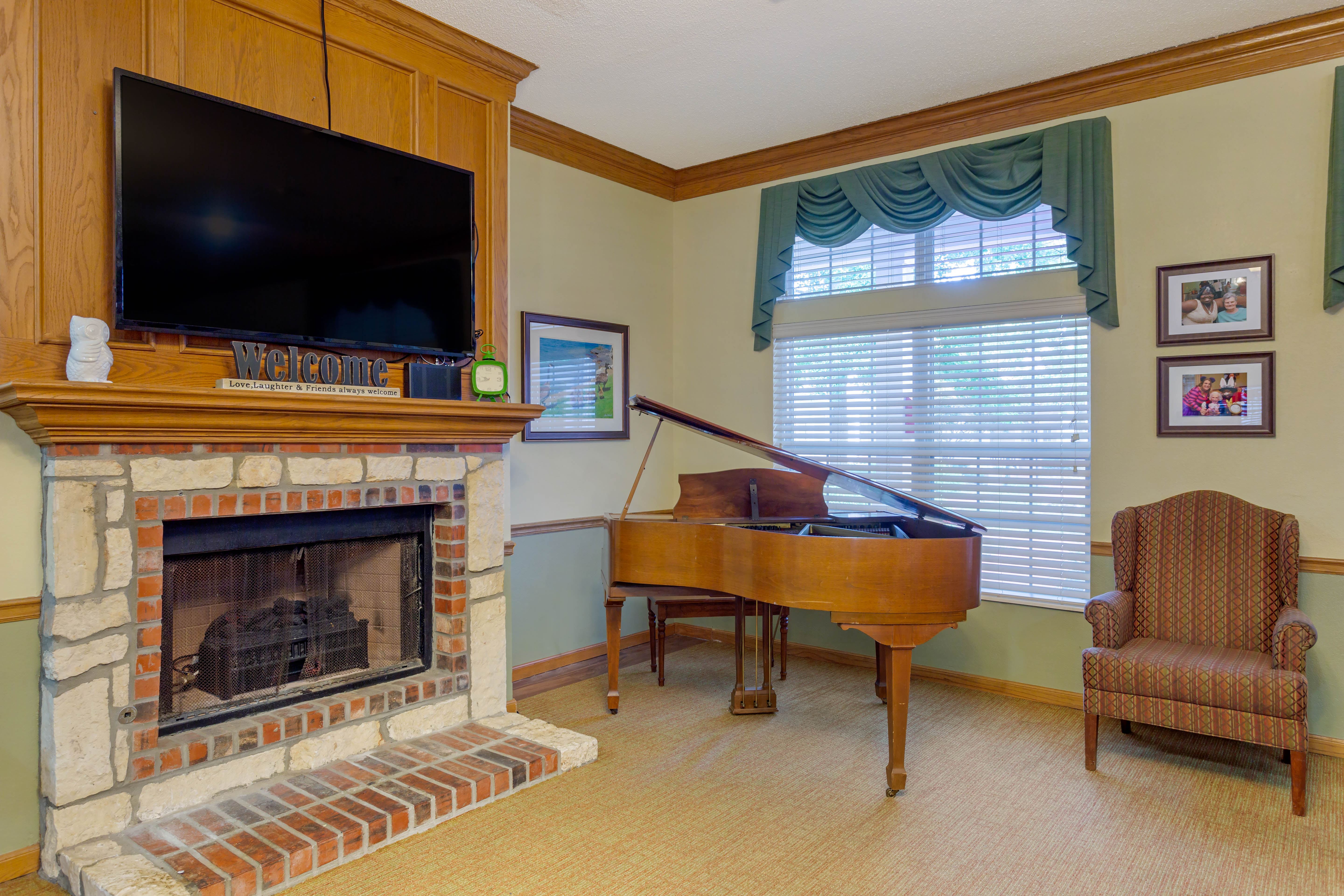Brookdale Clarksville Community Living Room