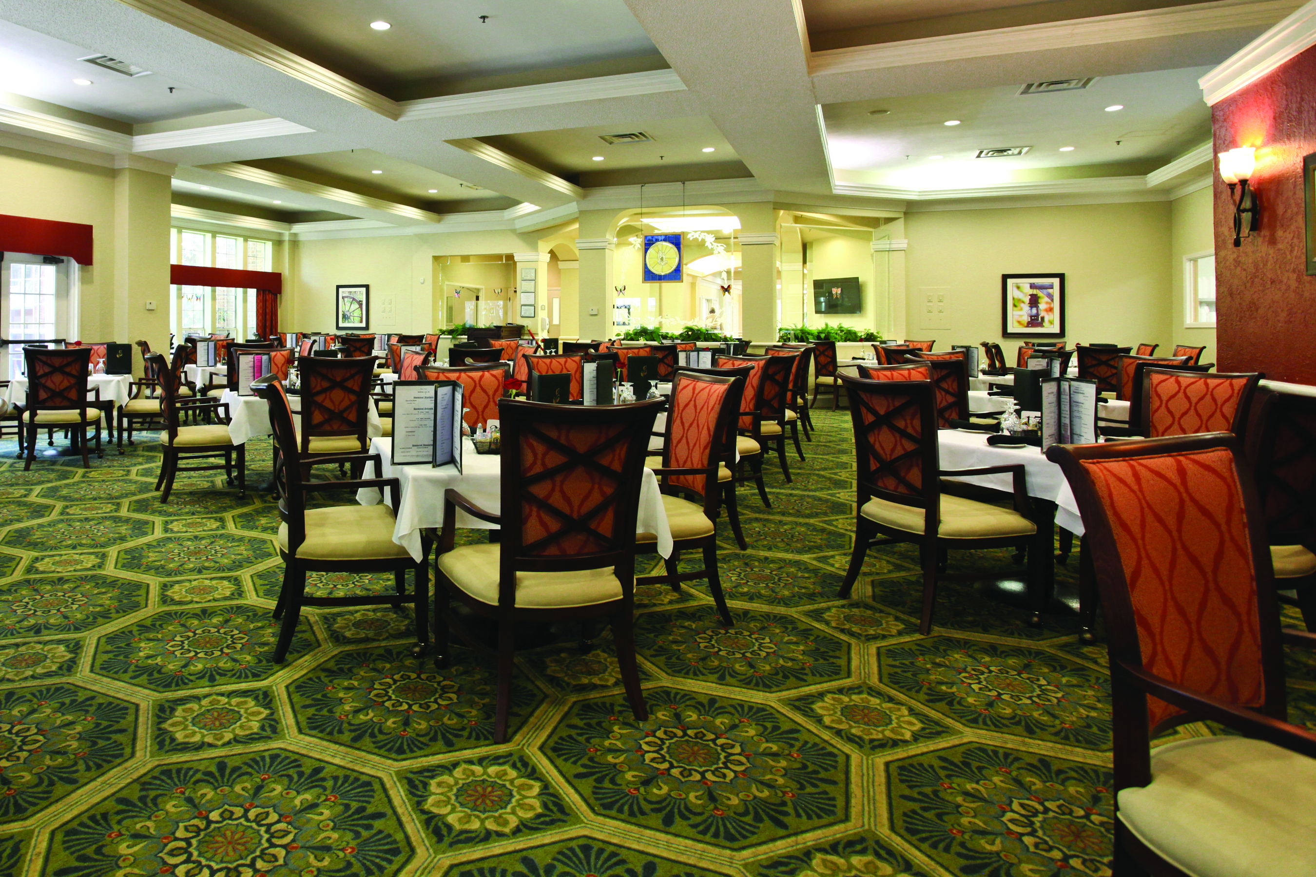 club-hill-dining-room