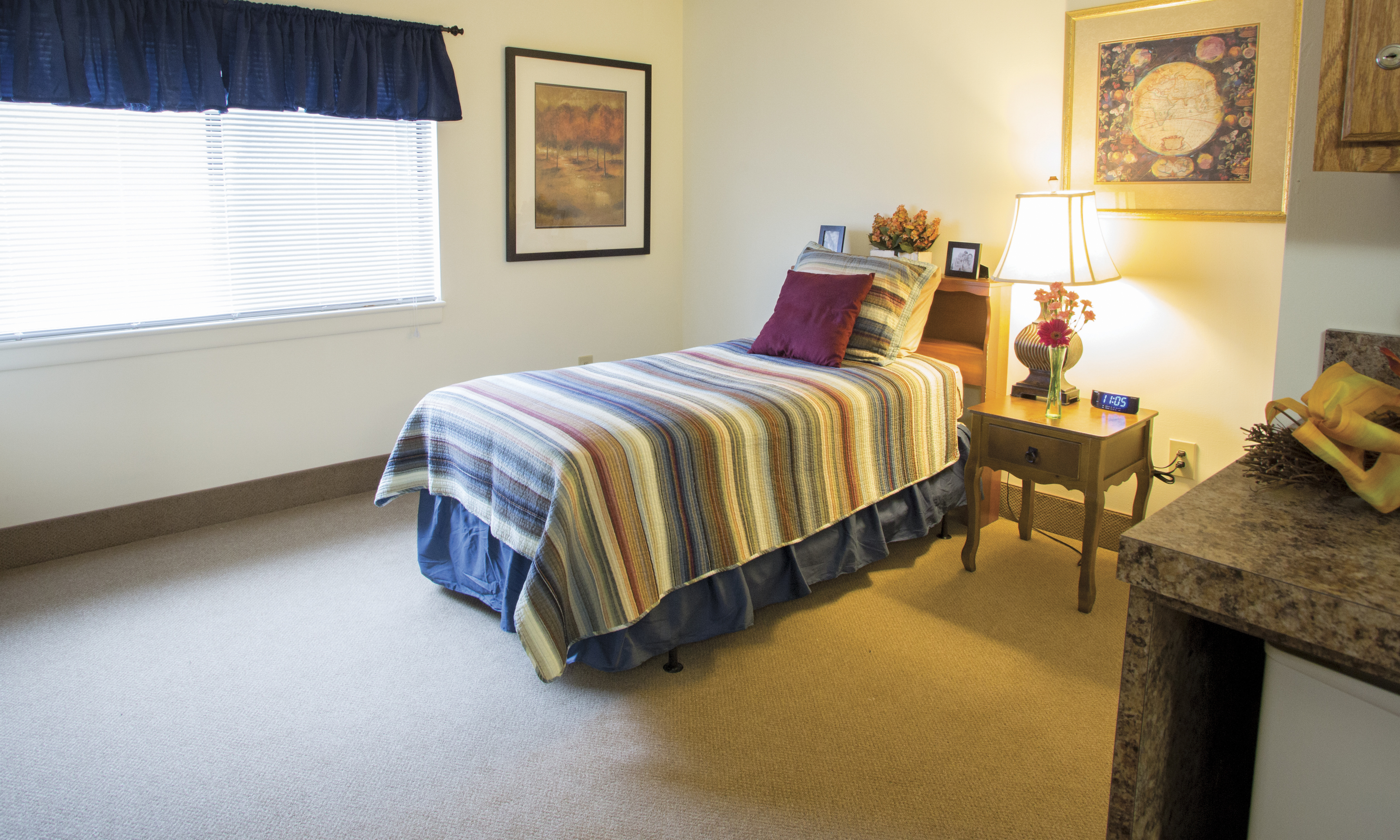 echelon-lake-bedroom
