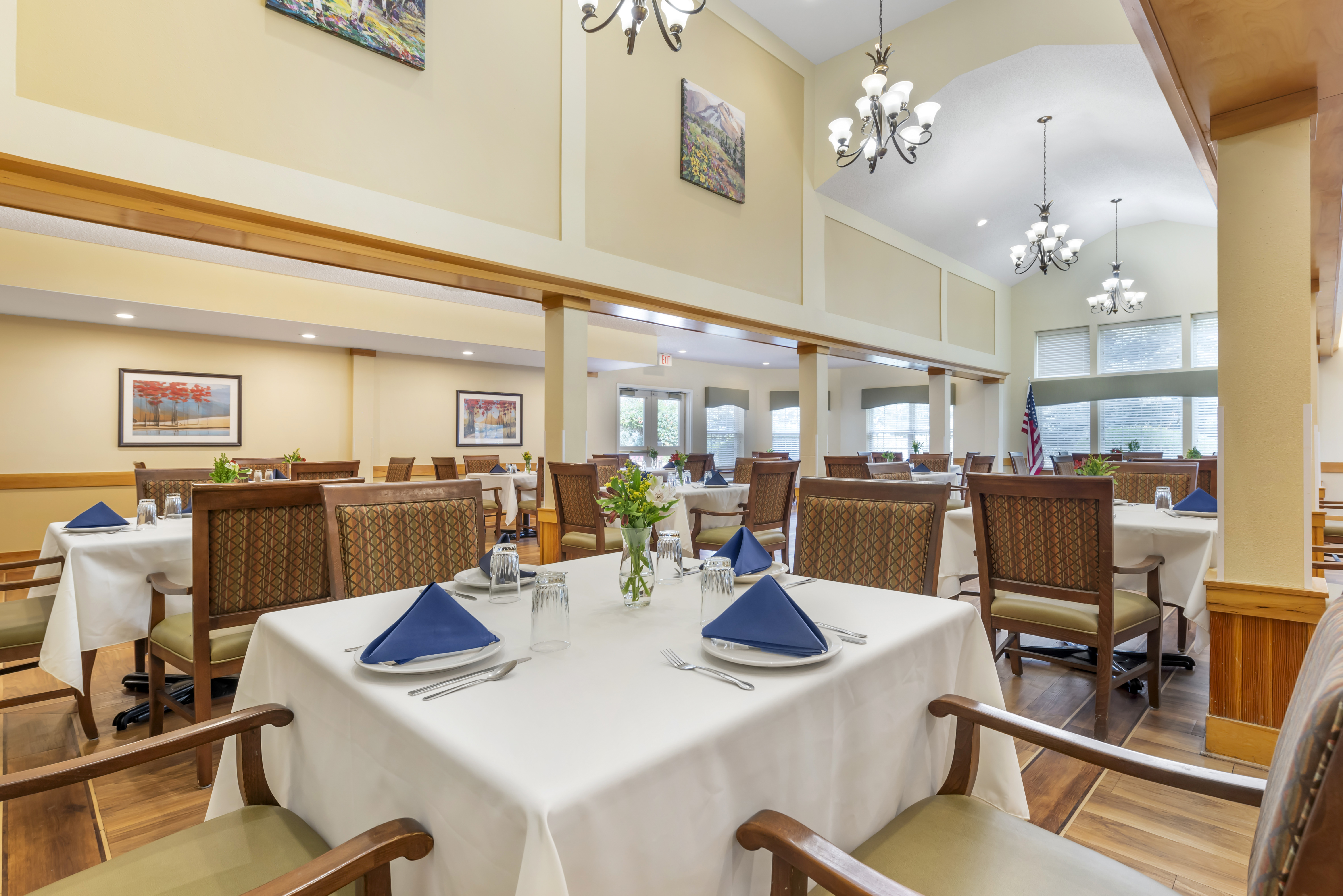 Brookdale El Camino Community Dining Room
