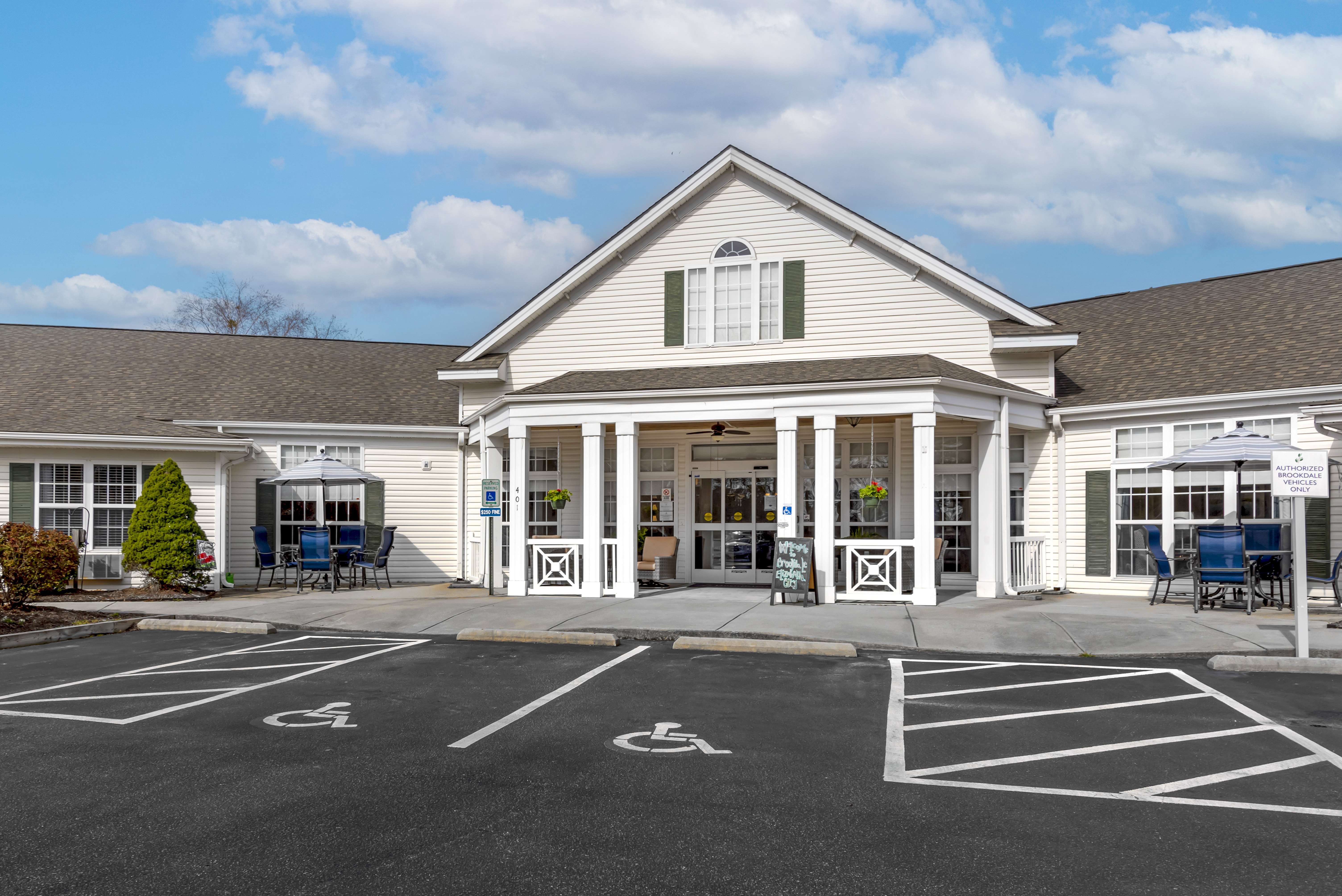 Brookdale Elizabeth City Entrance