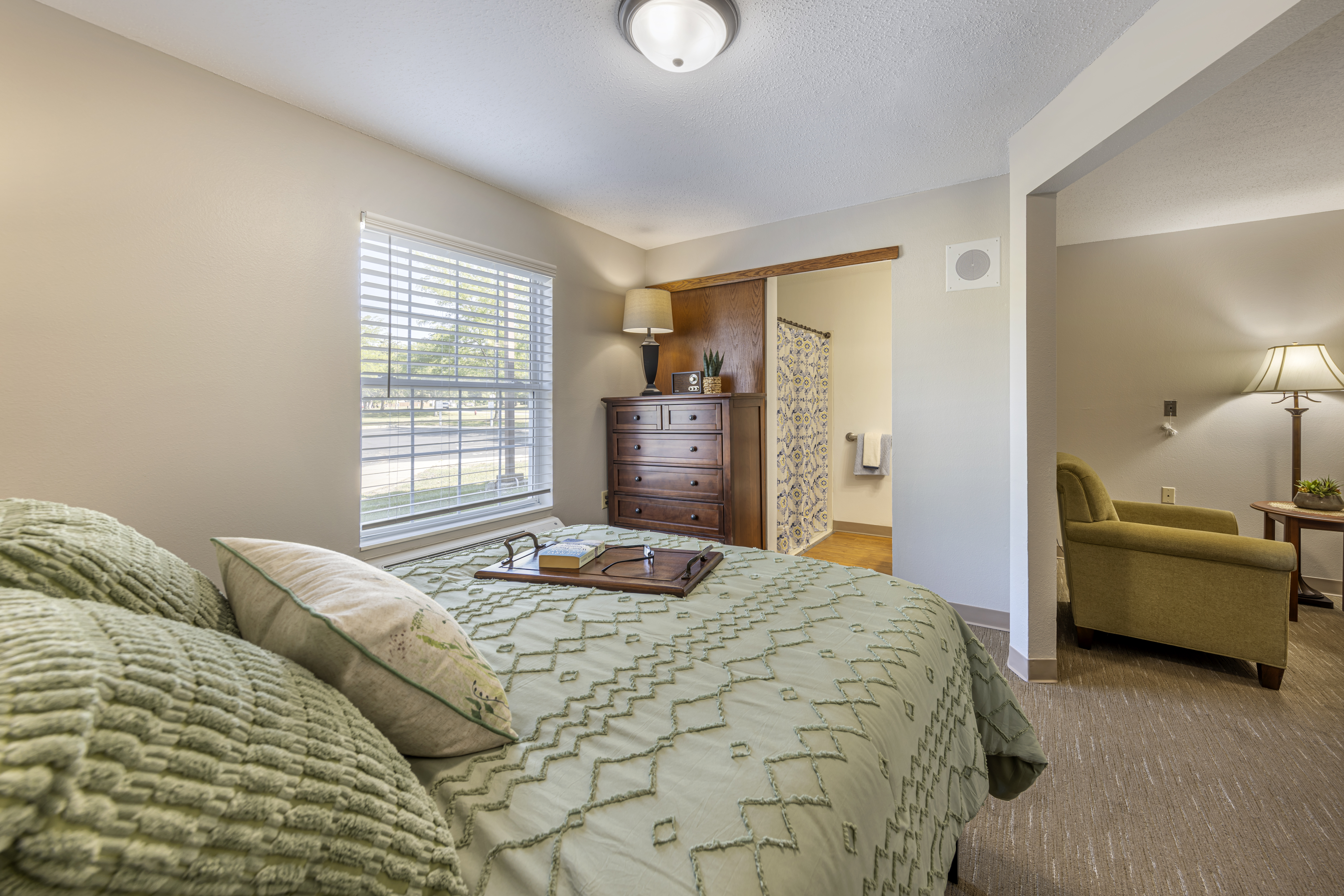 findlay-apartment-bedroom