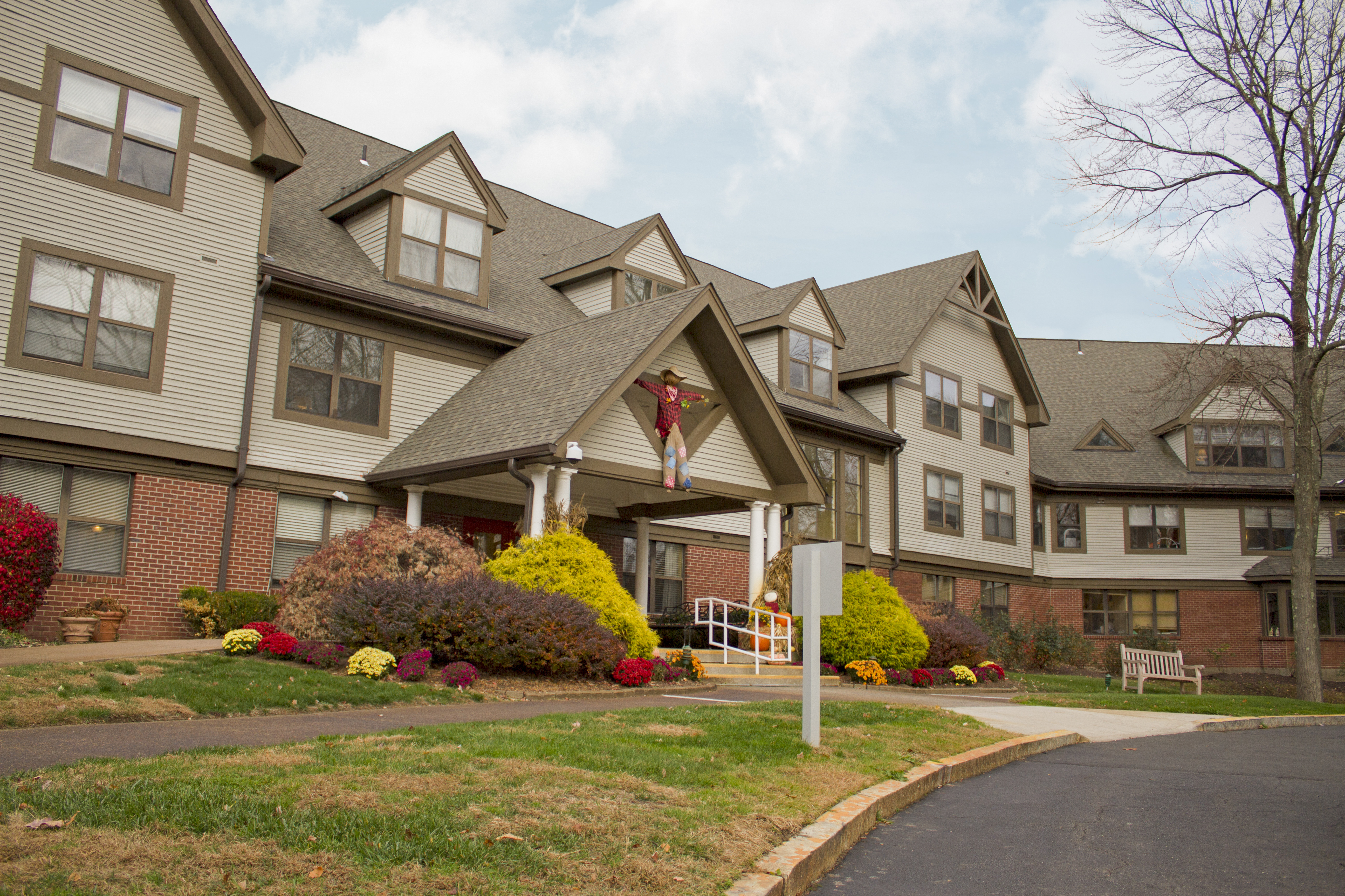 Brookdale Gables Farmington Entrance