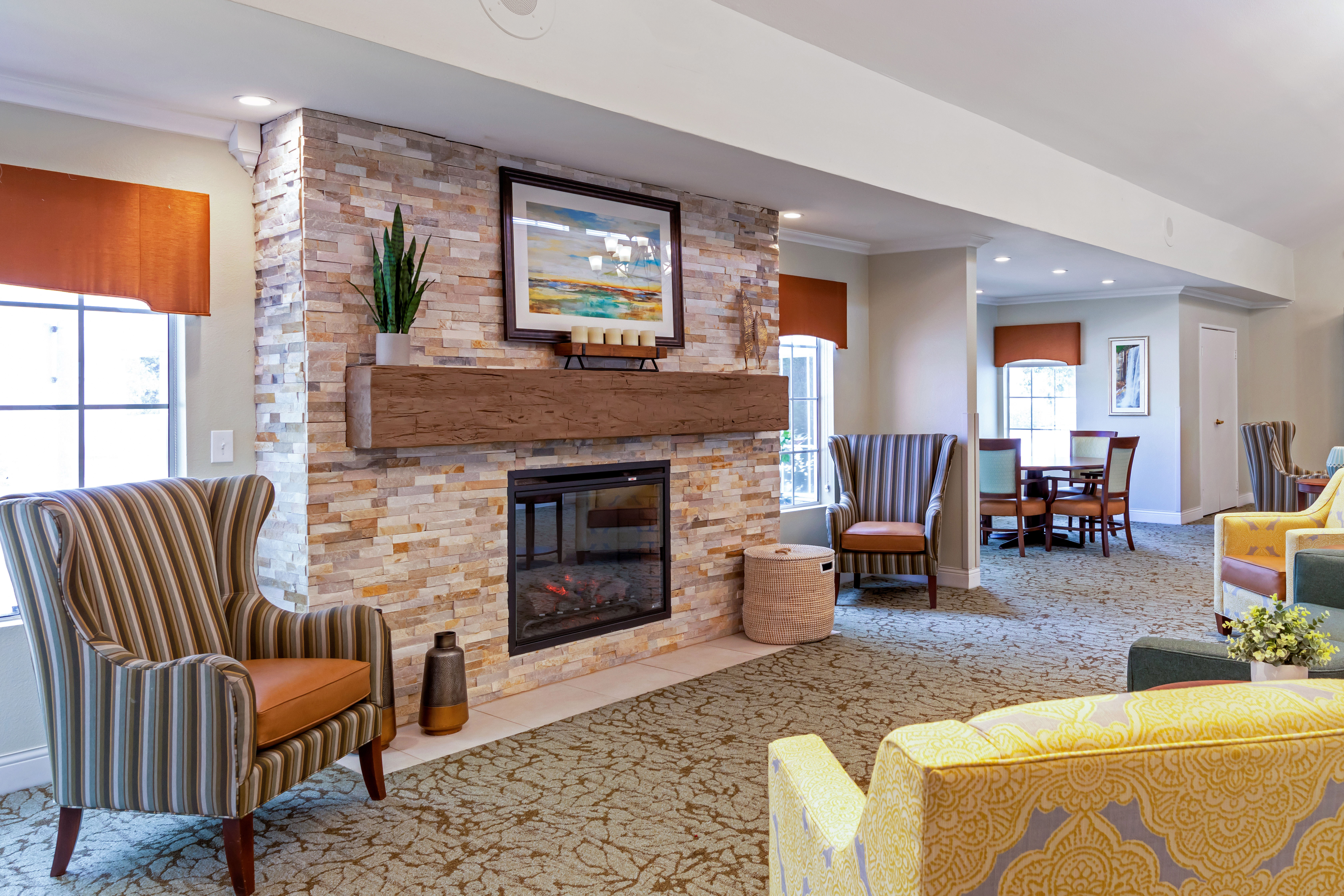 1-gardens-of-tarzana-community-living-room