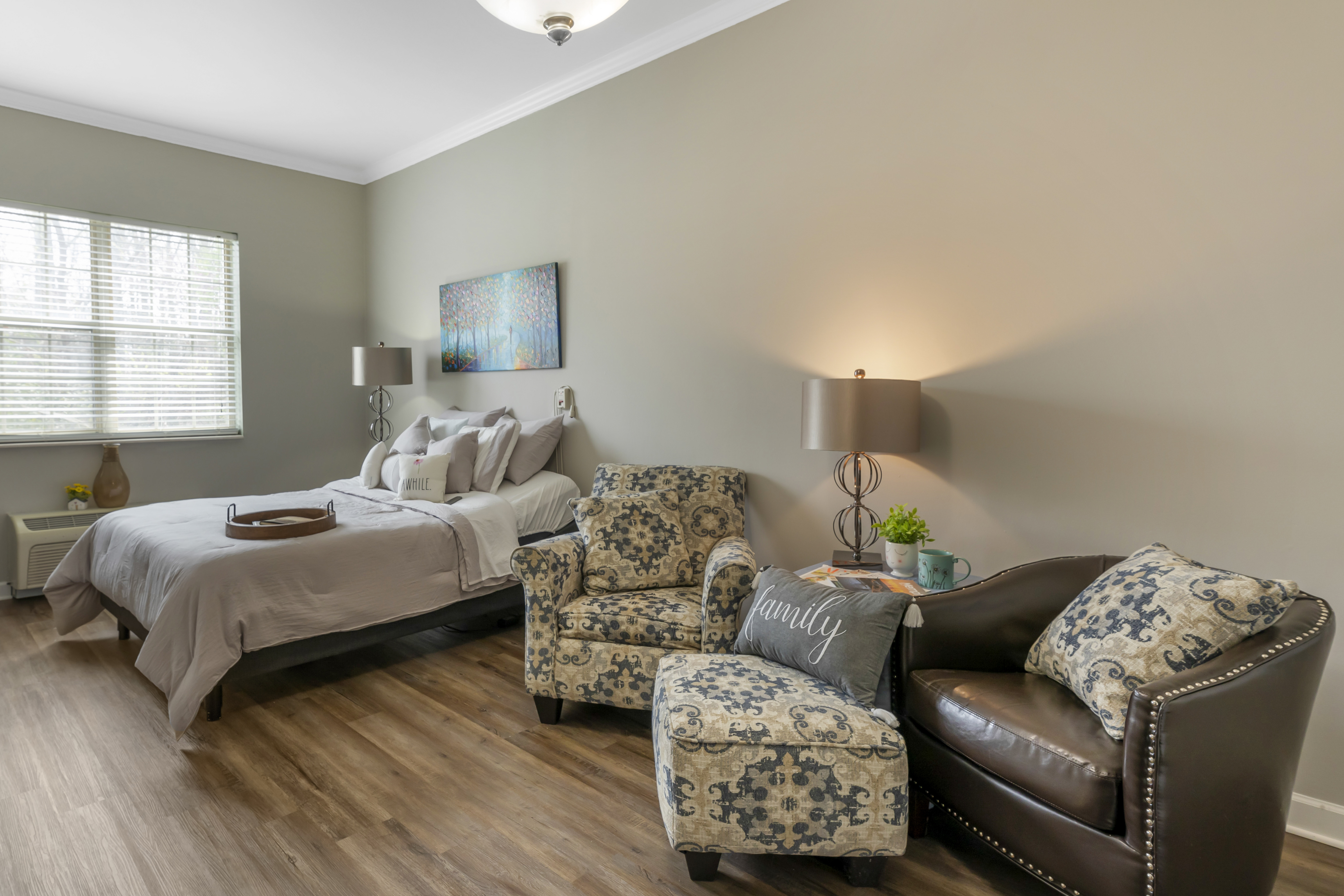 3-germantown-apartment-bedroom