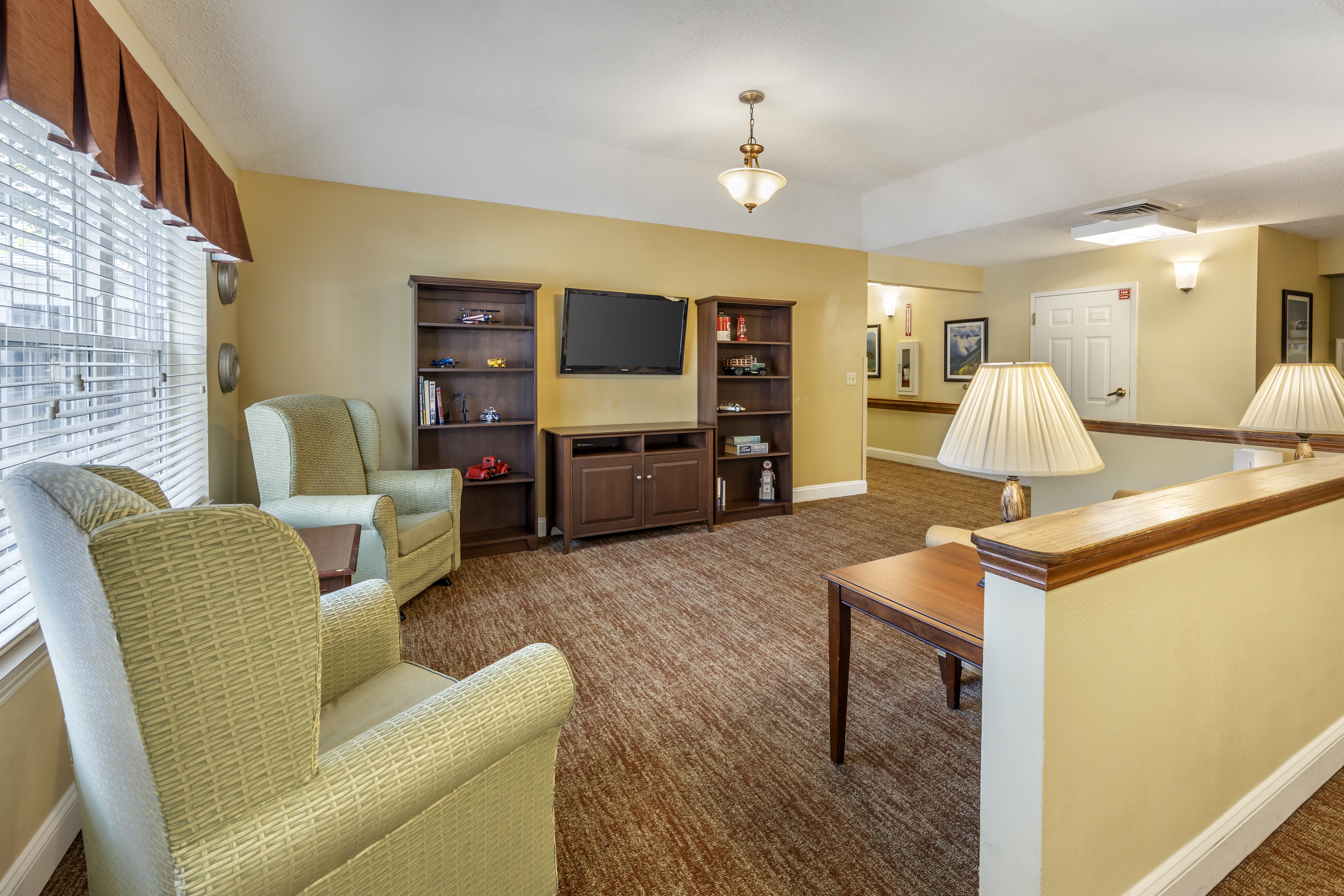 Goodlettesville Mc Sitting Area