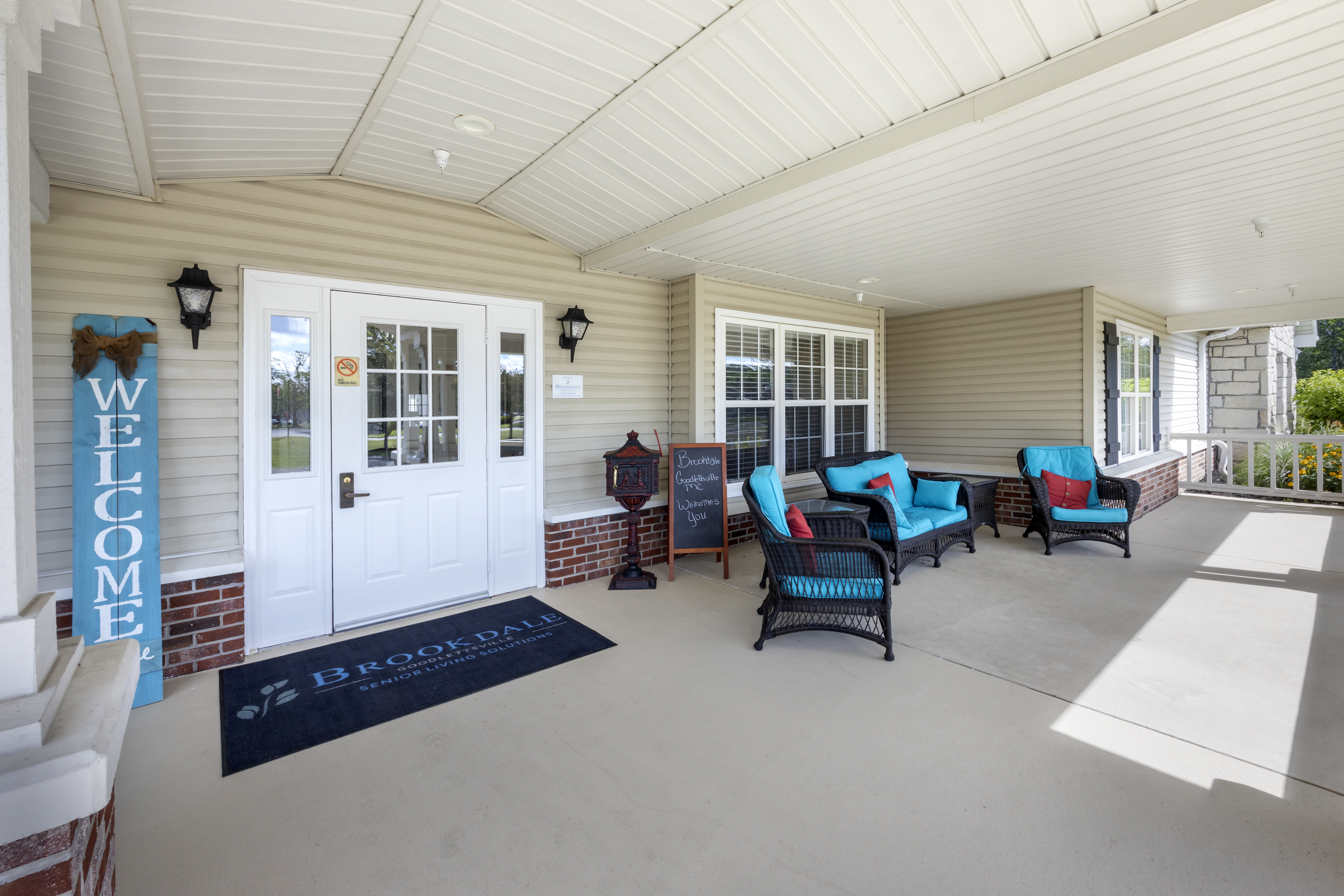 Goodlettesville Mc Front Porch