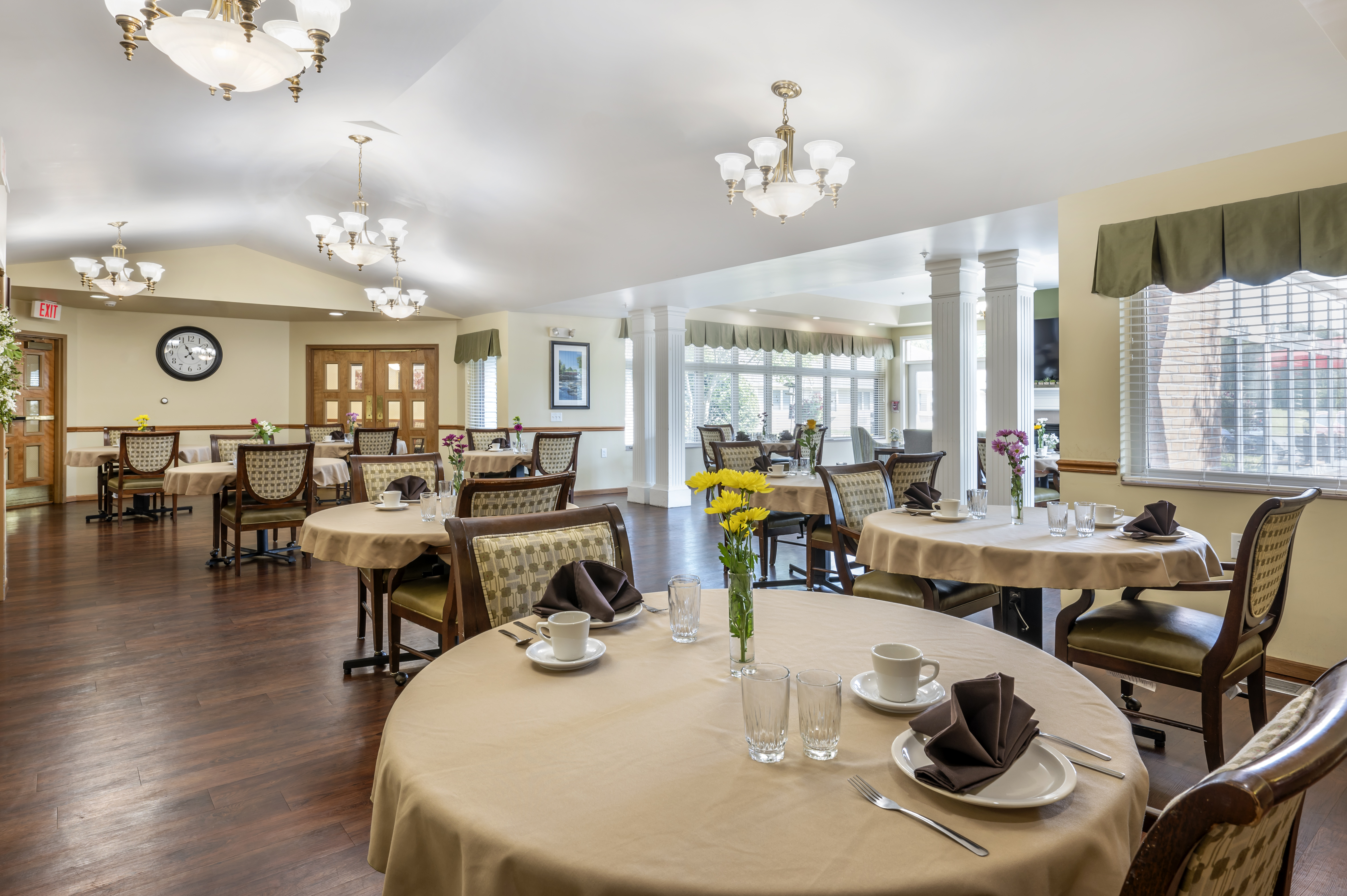 Apartment Dining Room