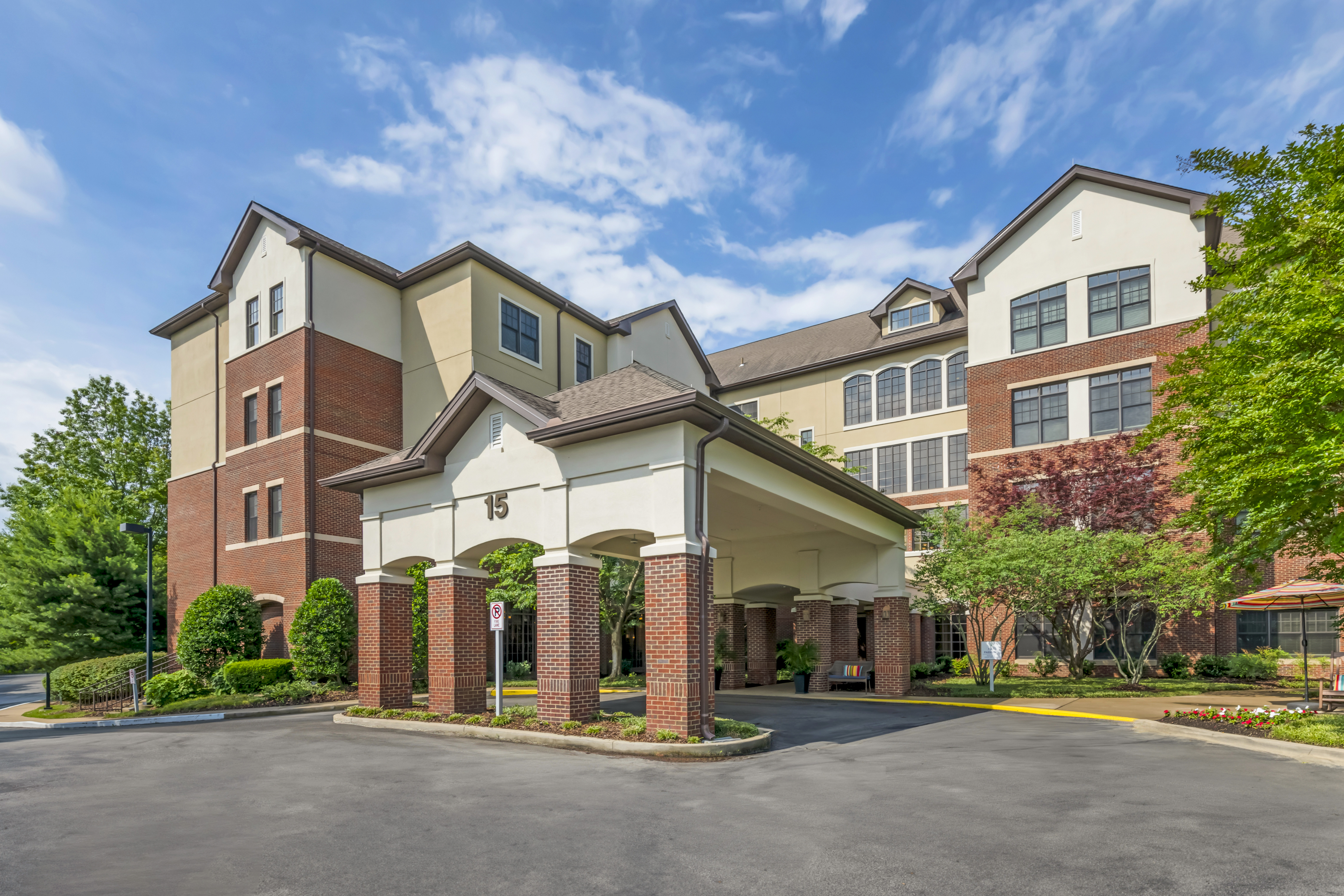 Brookdale Green Hills Cumberland Entrance