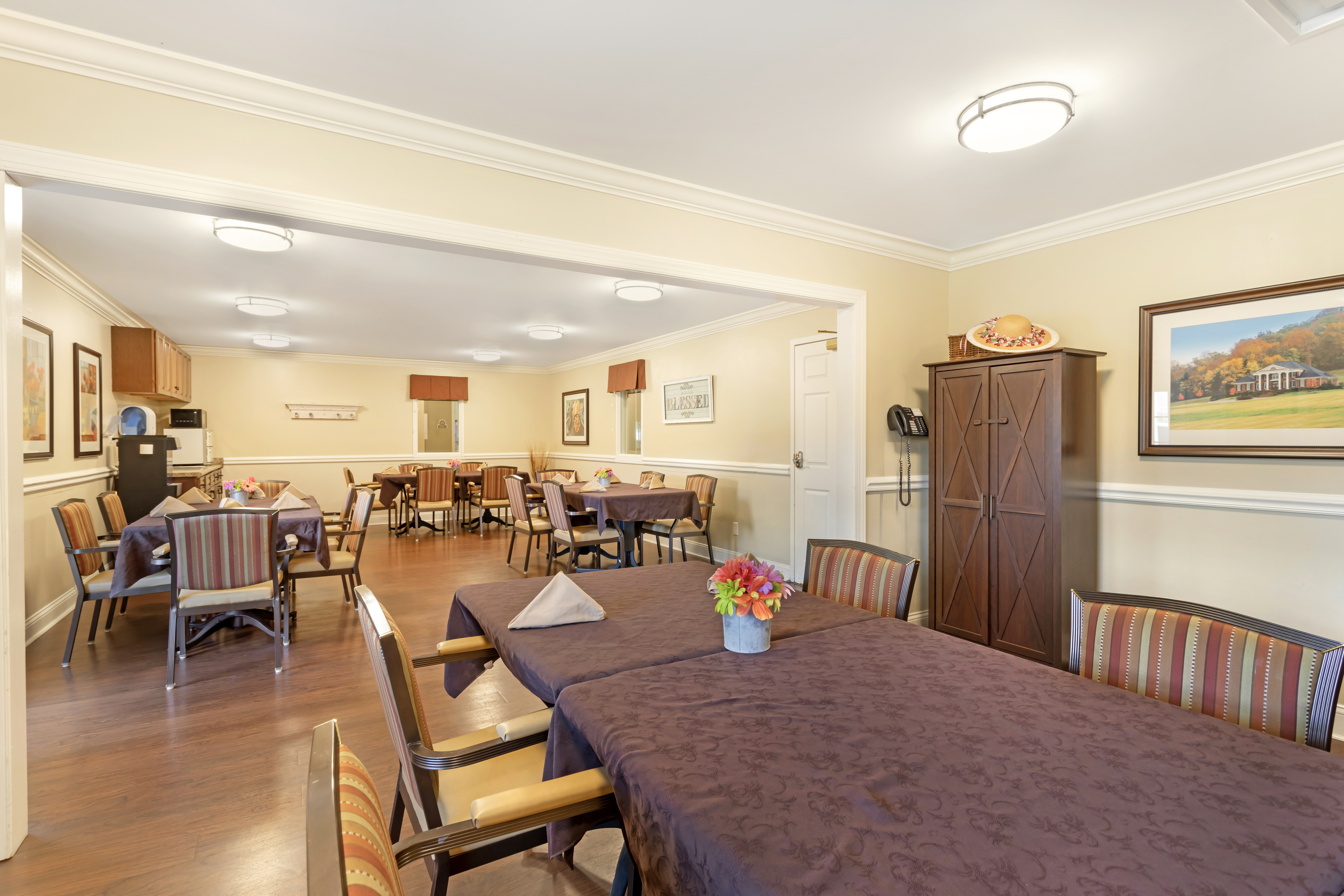 johnson-city-activity-room