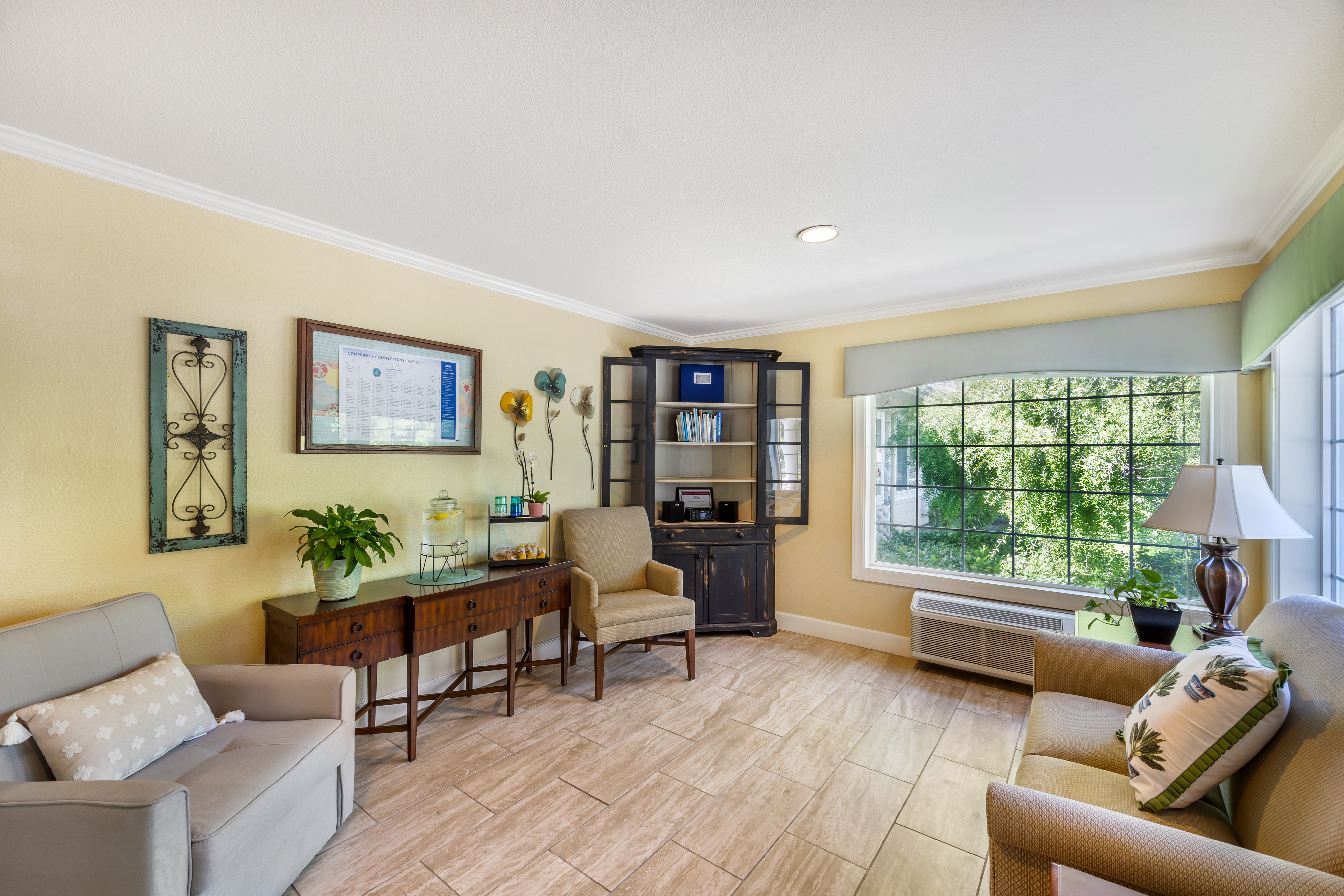 Brookdale Kettleman Lane  Sunroom