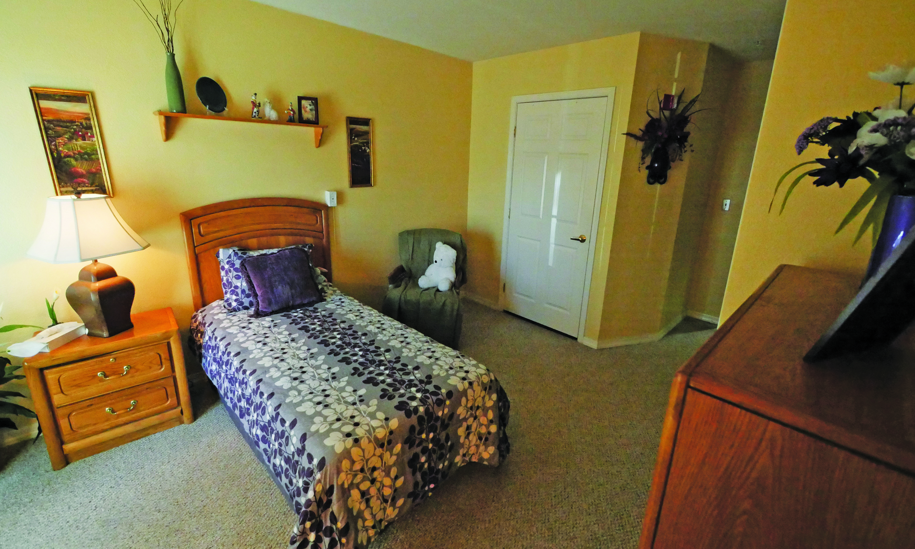 north-glendale-bedroom