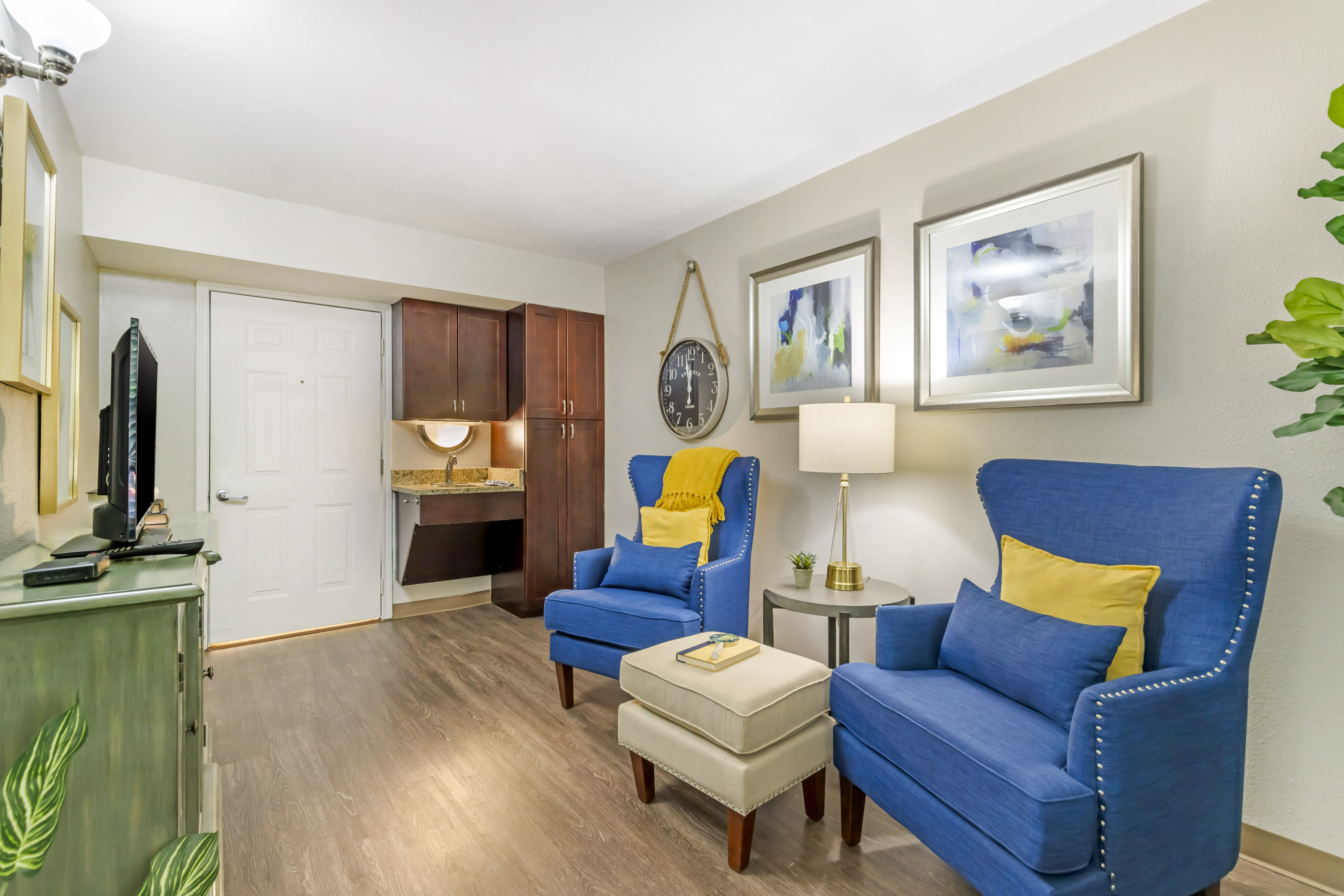 Brookdale Oakwell Apartment Living Room
