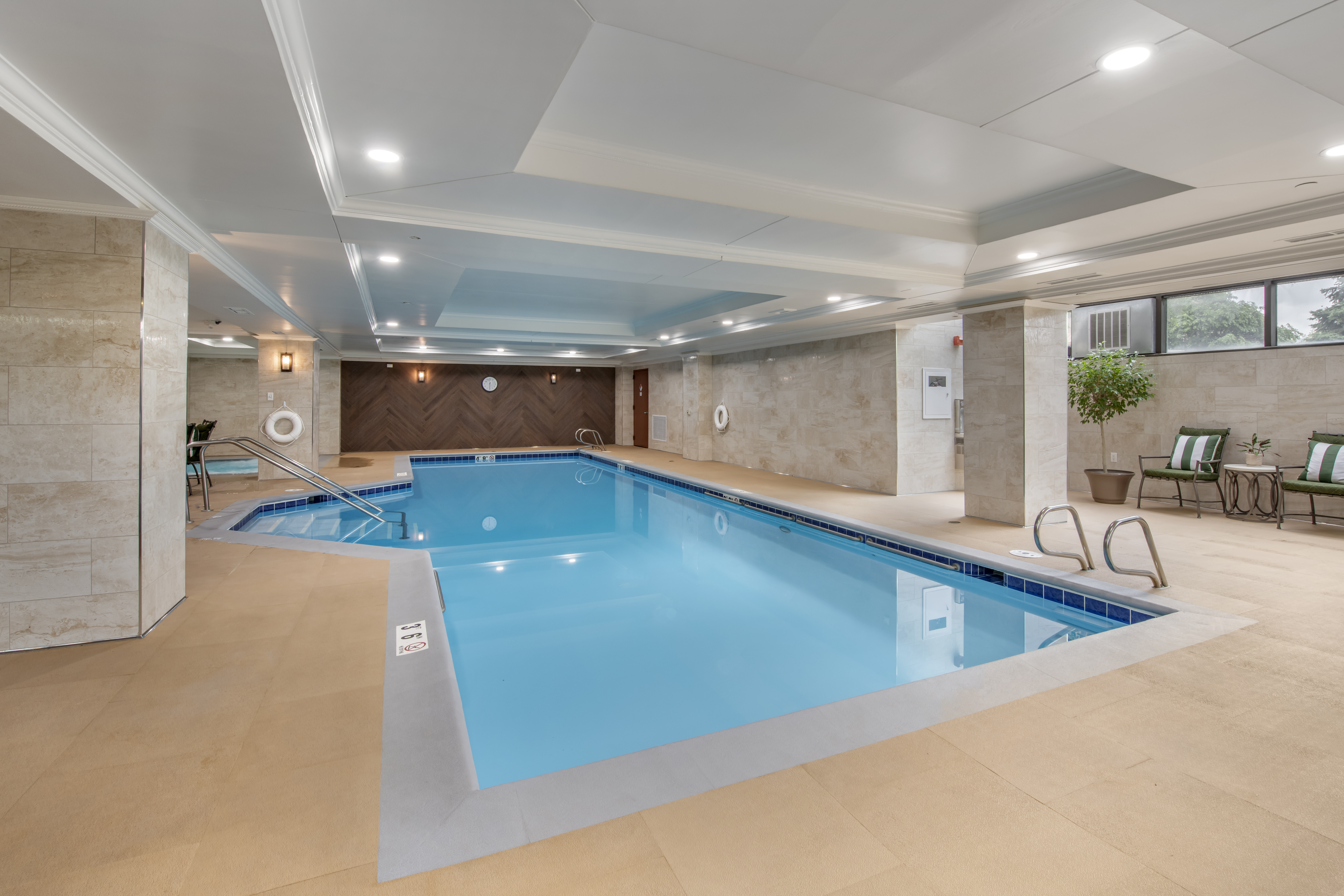 Brookdale Parkplace Pool