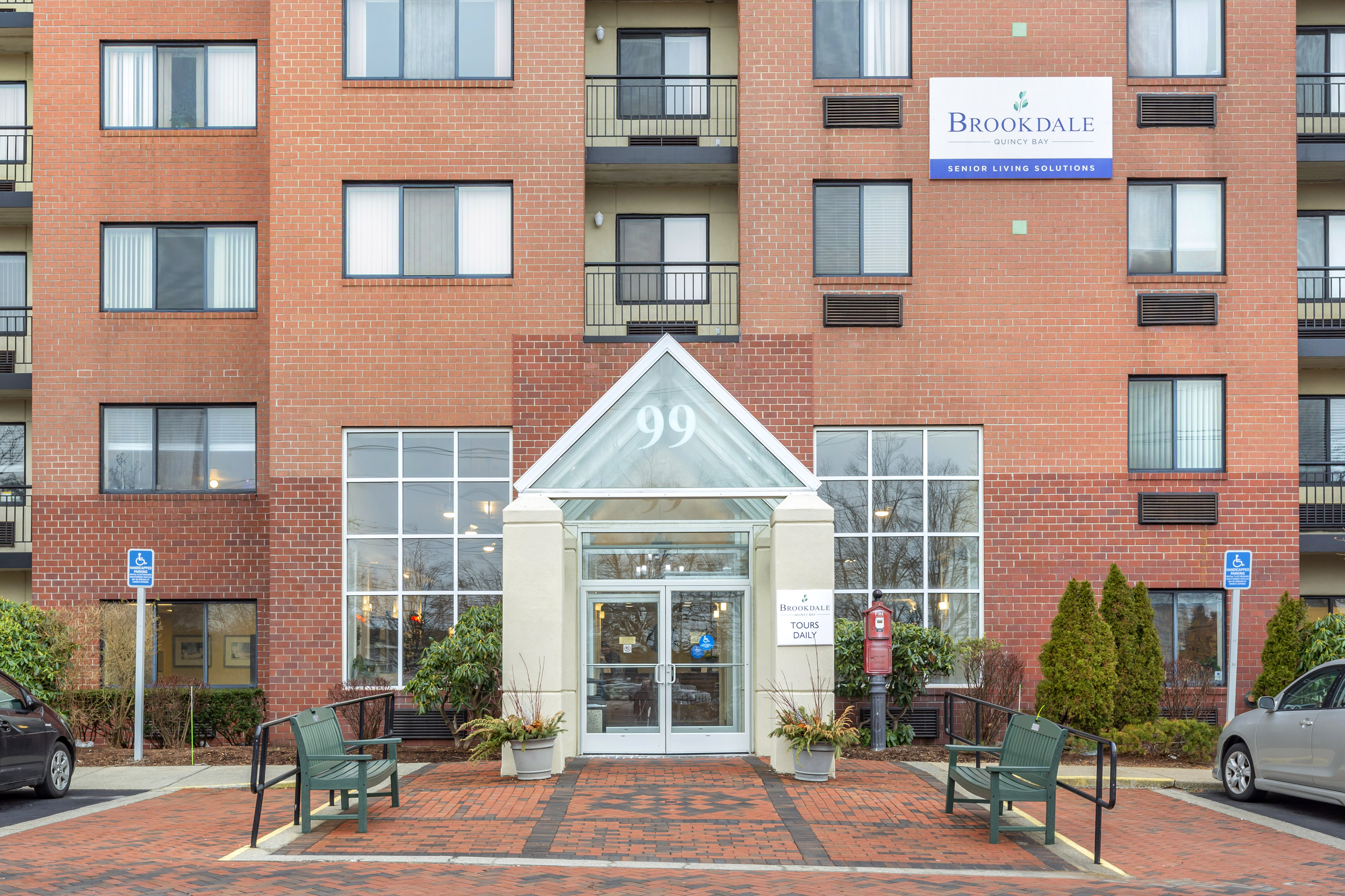 Brookdale Quincy Bay Entrance
