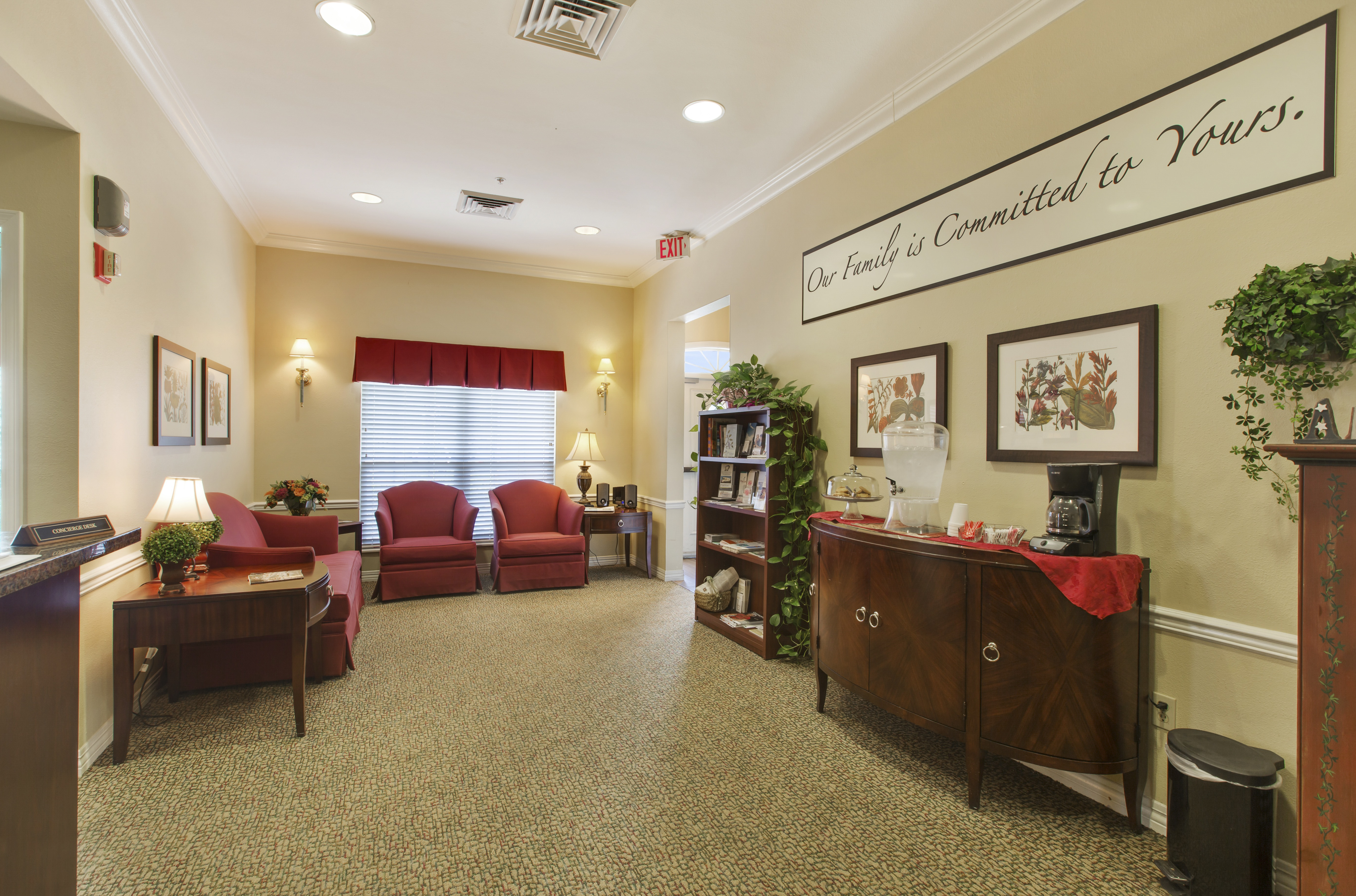 1-union-hills-foyer
