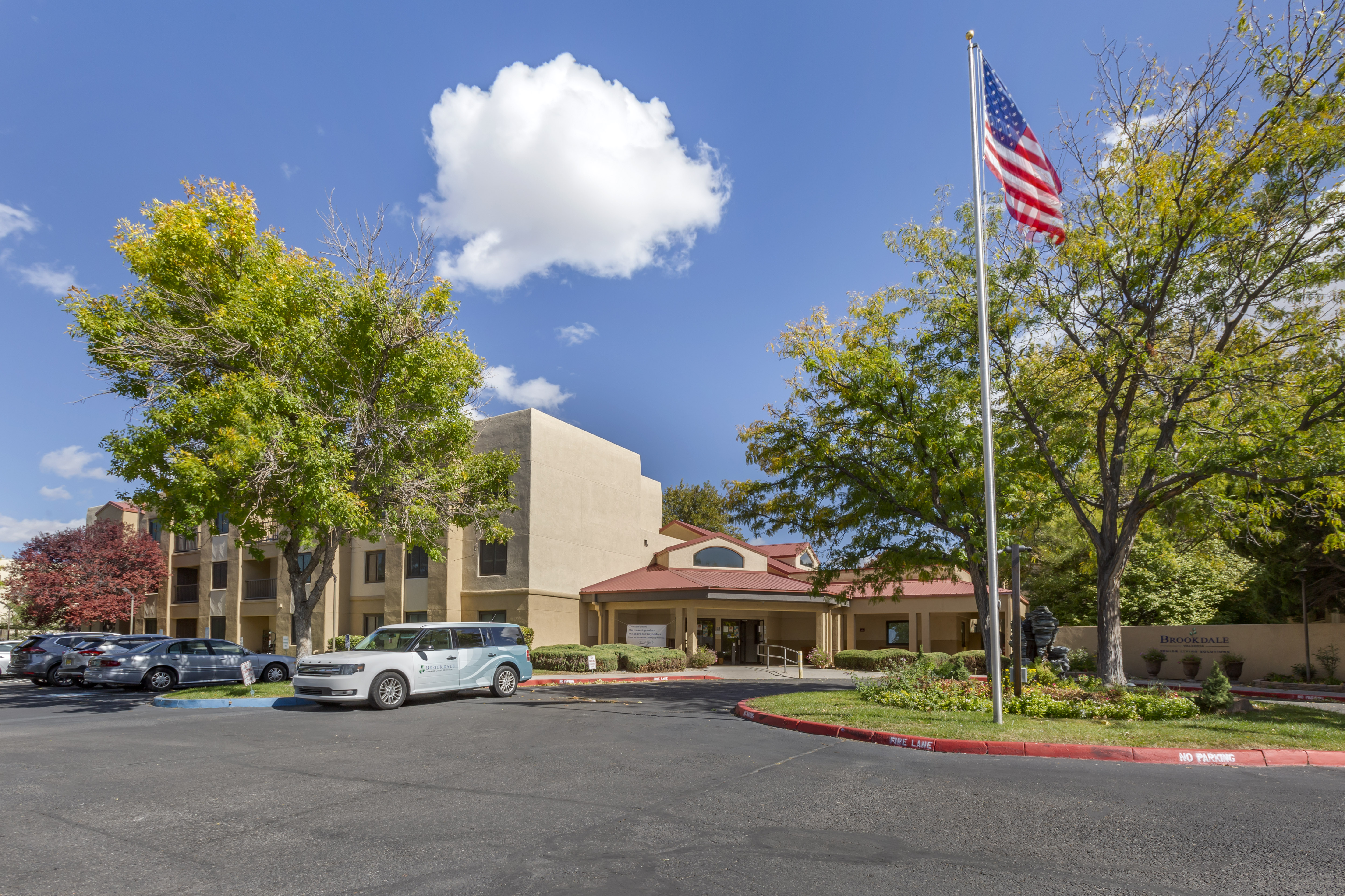 Brookdale Valencia Entrance