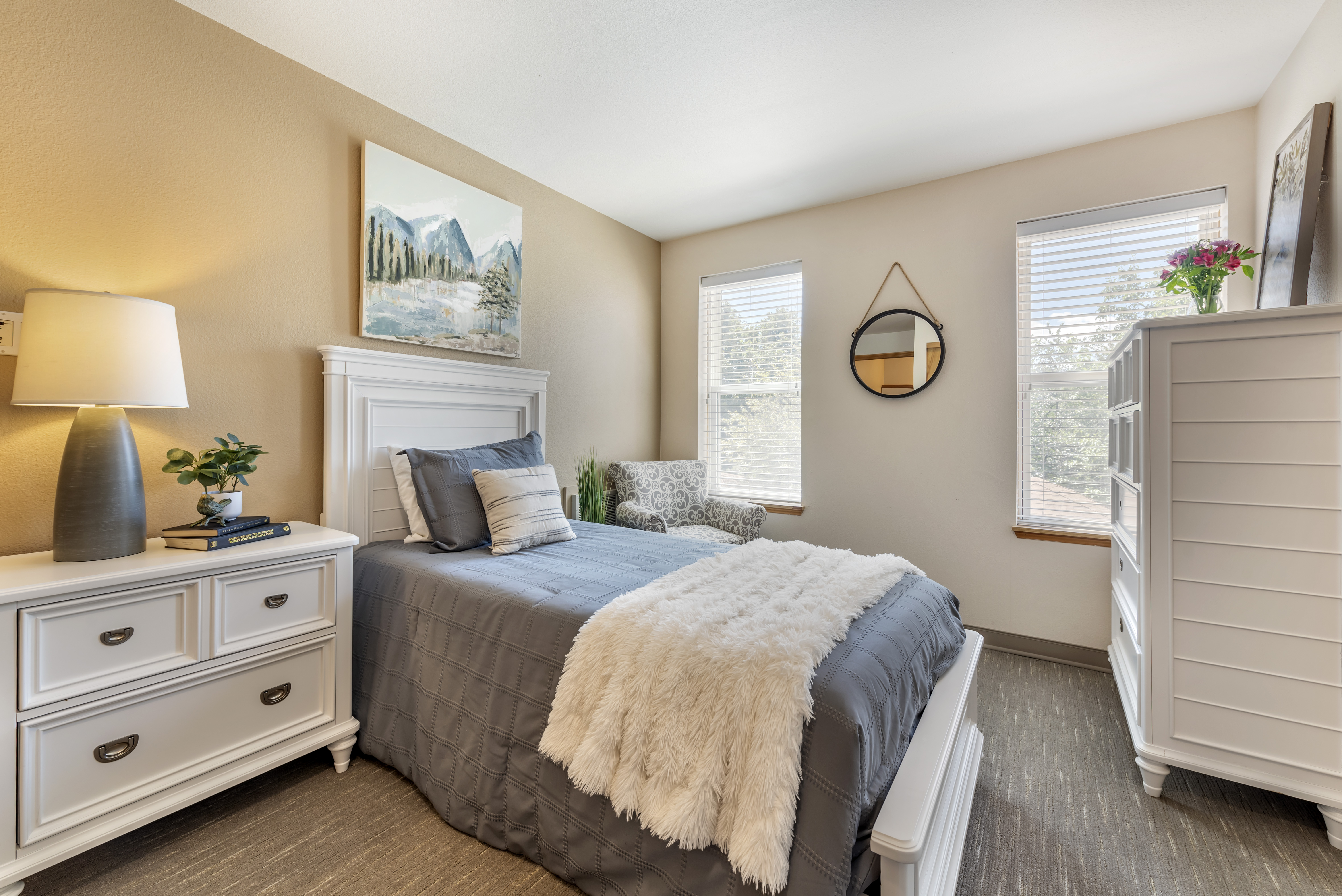 Brookdale Vista Grande Apartment Bedroom