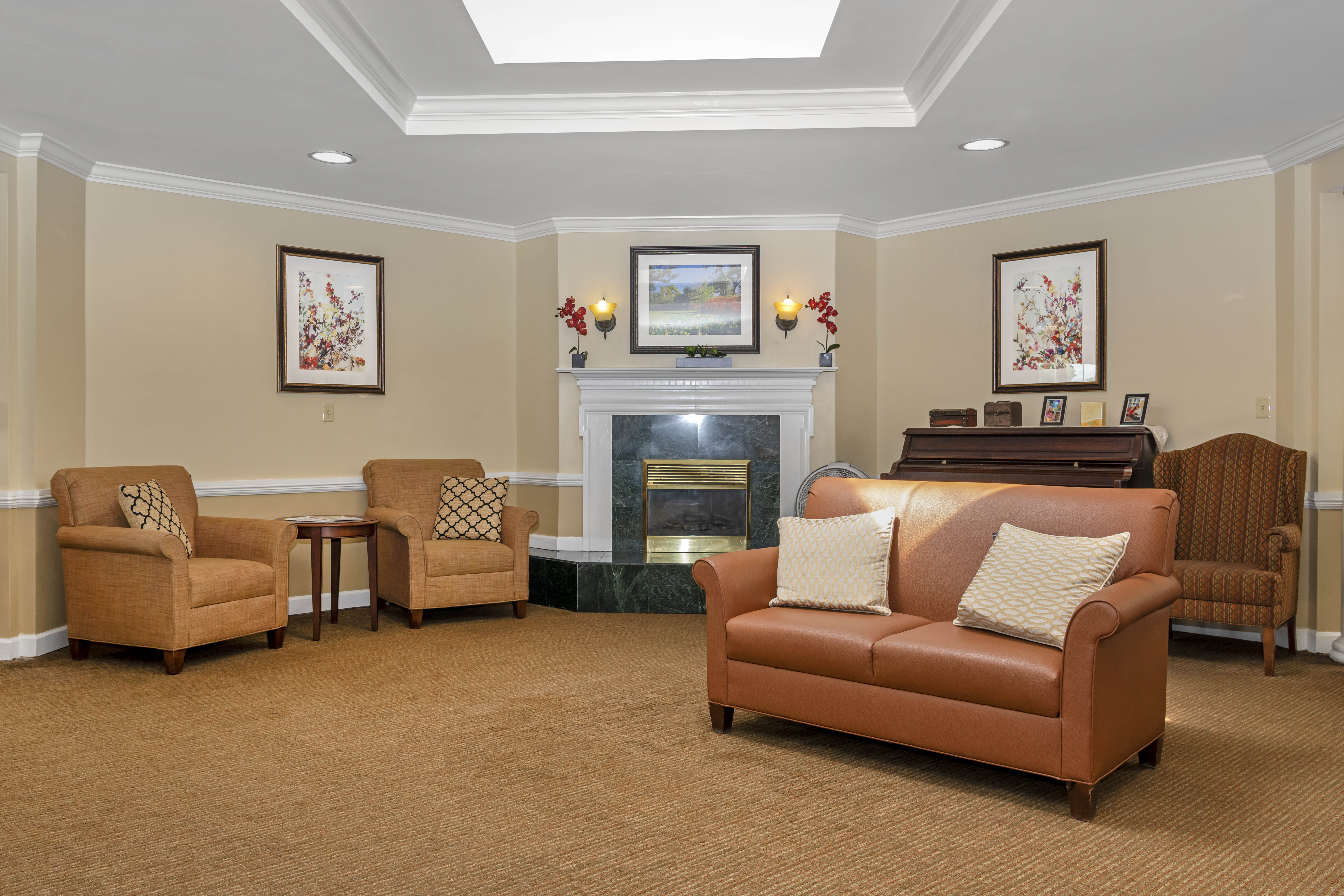 Brookdale West Hartford Community Living Room
