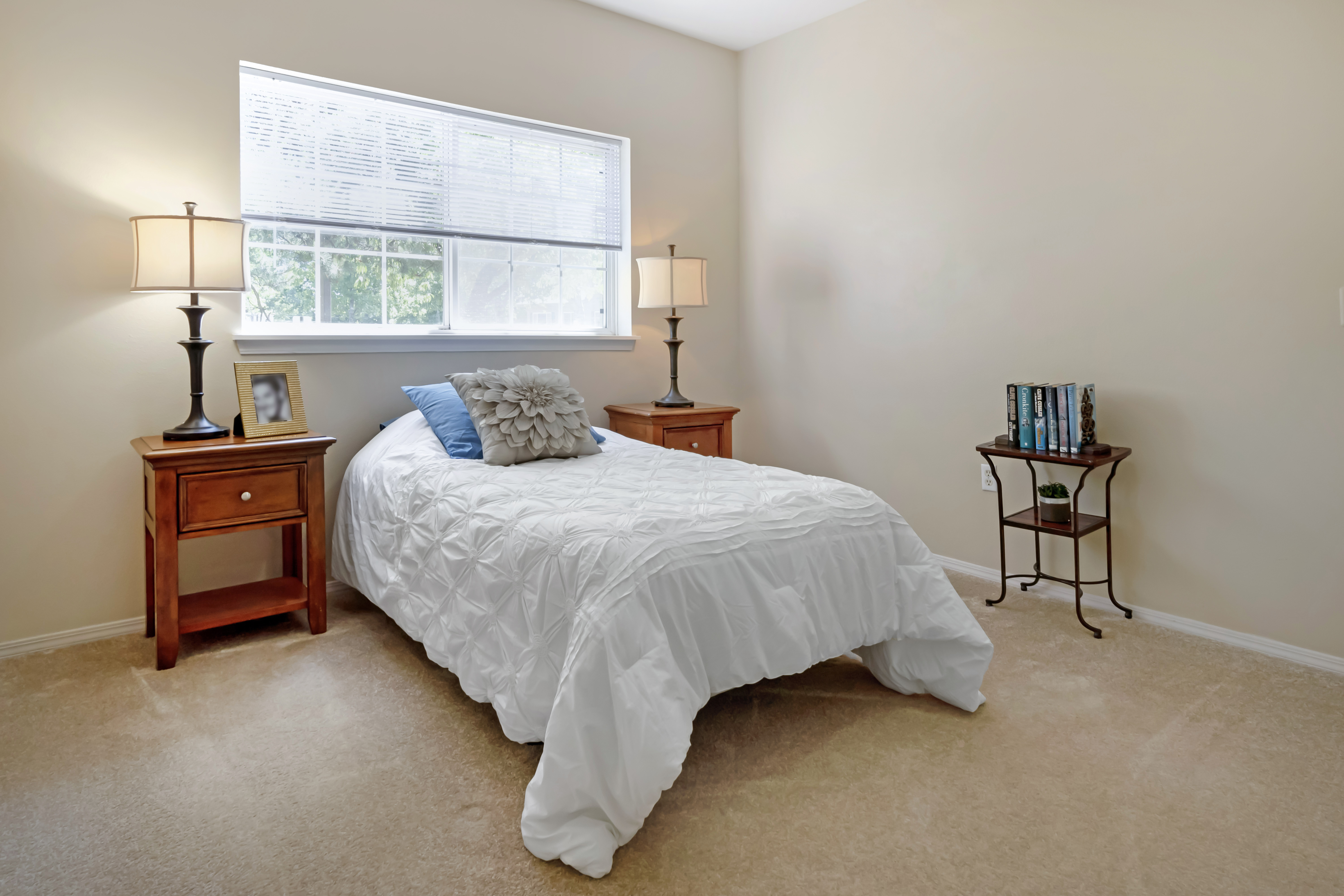 wilsonville-apartment-bedroom