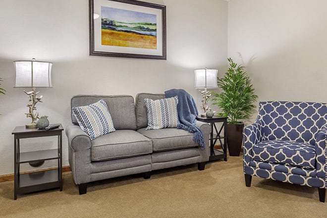 Brookdale Berkeley Boulevard Apartment Living Room