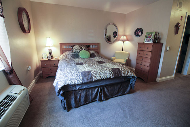 Brookdale Fort Myers Lakes Park Bedroom