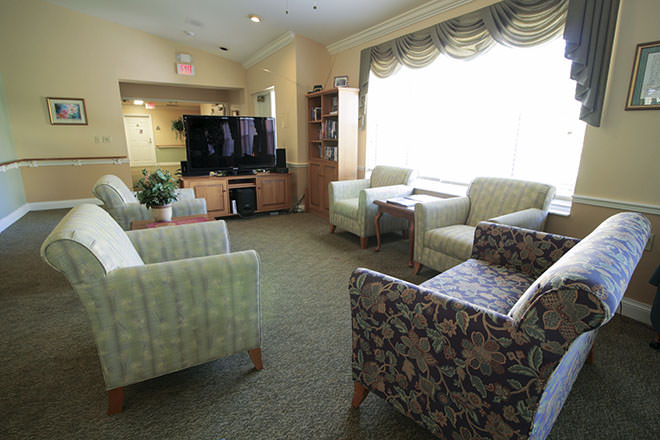 Brookdale Fort Myers Lakes Park TV Room