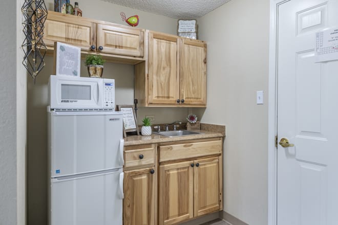 Brookdale Longview Apartment Kitchen