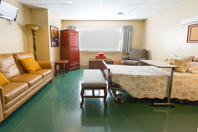 Brookdale Riverwalk Skilled Nursing Bedroom