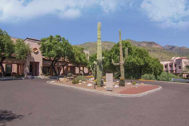 La Rosa Healthcare Center Entrance