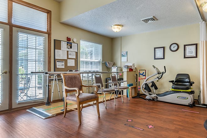 Brookdale Shelby Physical Therapy Room