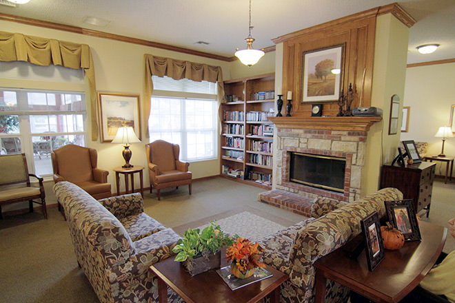 Brookdale Tulsa South Community Living Room