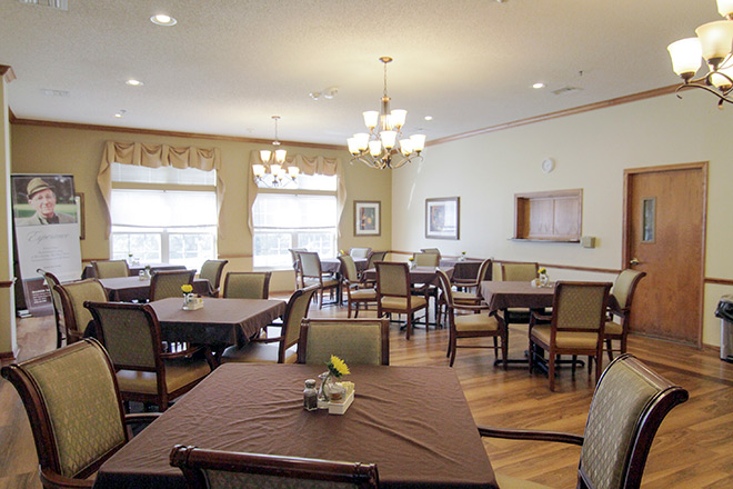 Brookdale Tulsa South Dining Room