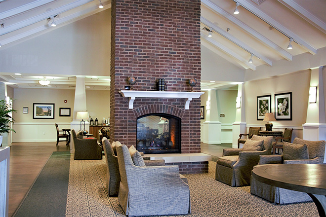 Brookdale University Park Skilled Nursing Living Room