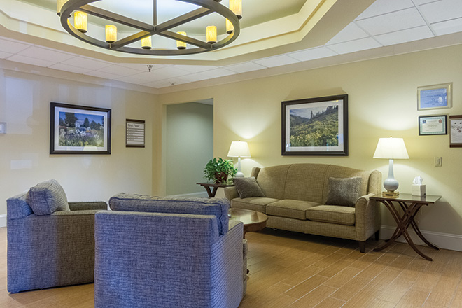 meridian-lakewood-2-foyer